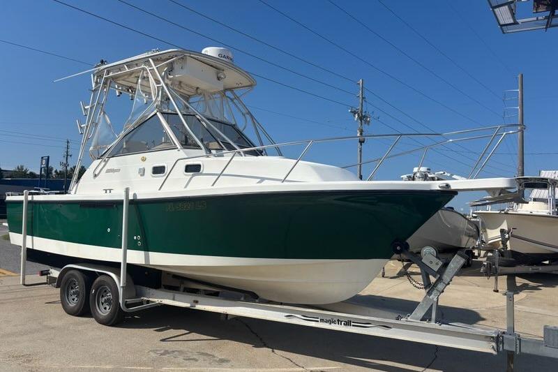 2000 Shamrock 260 Express