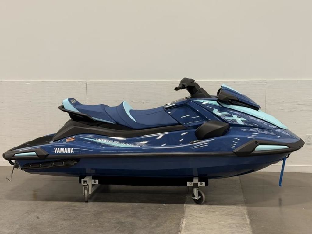 2026 Yamaha WaveRunners VX Cruiser® with Audio