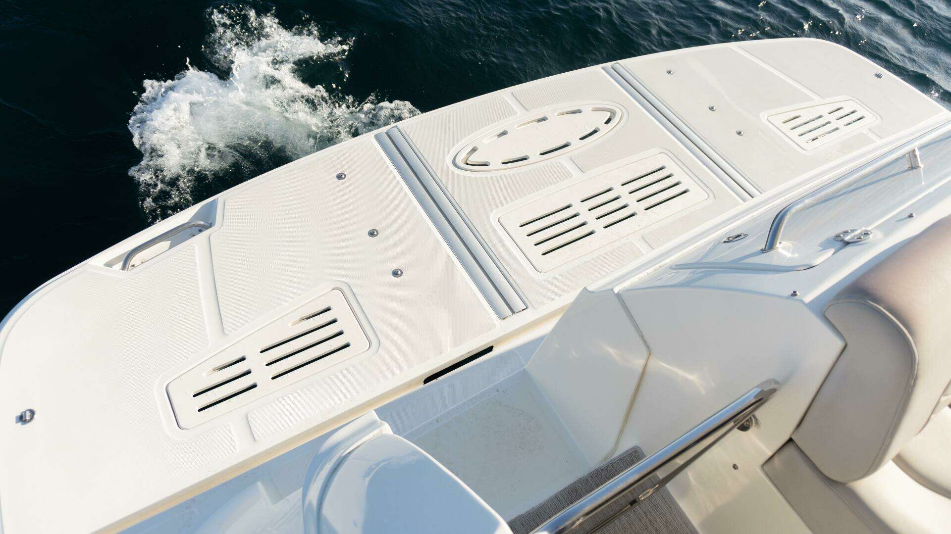2017 Sea Ray 51 Flybridge - Image 24