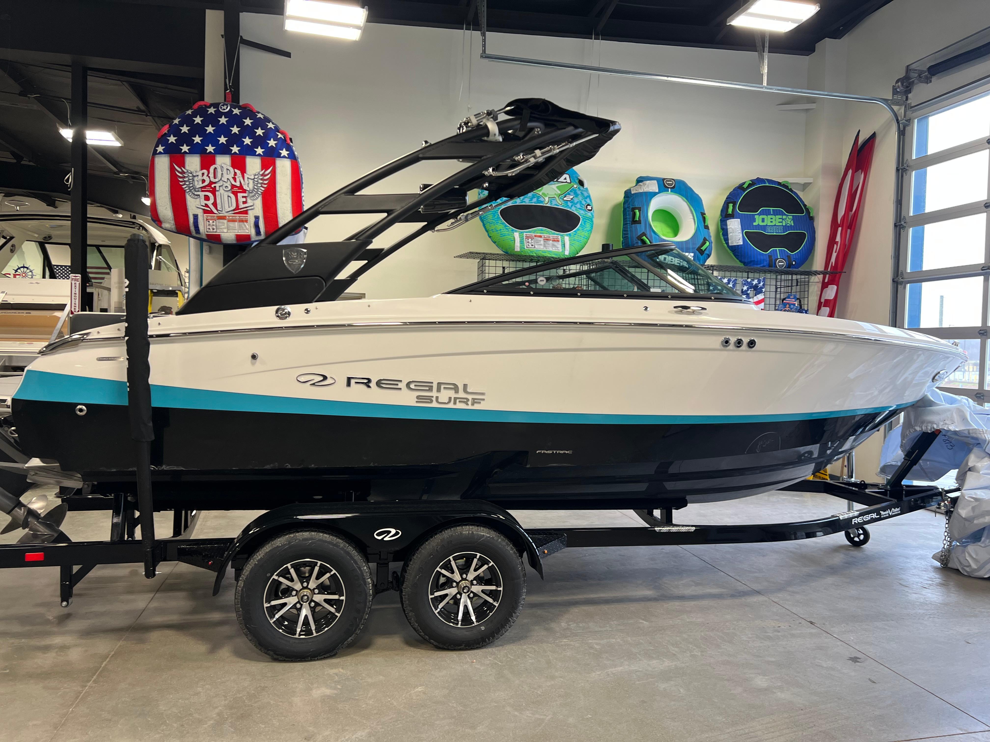 2025 Regal LS2 Surf