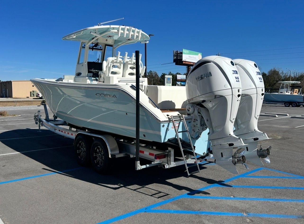 2026 Cobia 285CC - 6