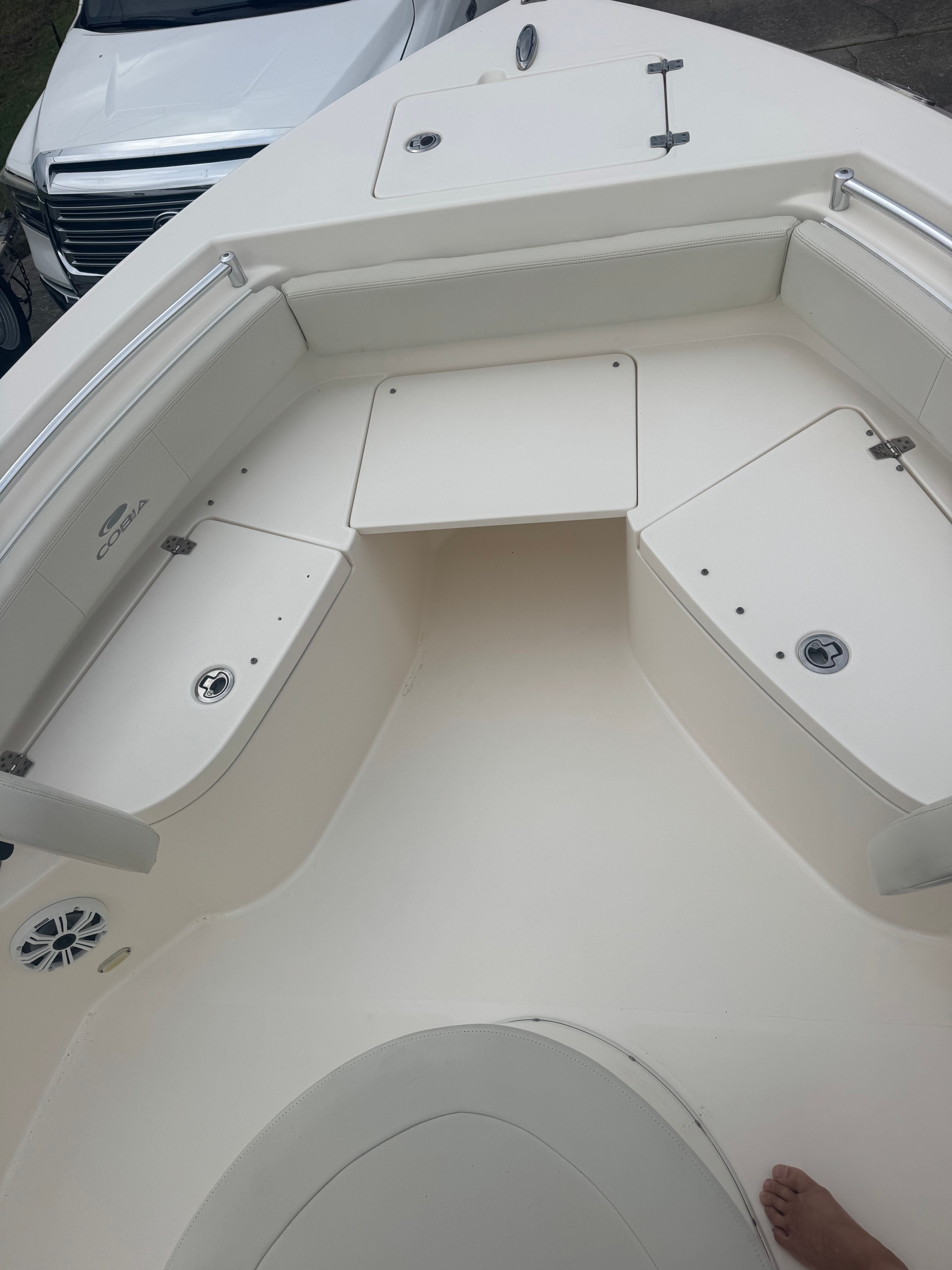 2018 Cobia 220 Center Console - 8