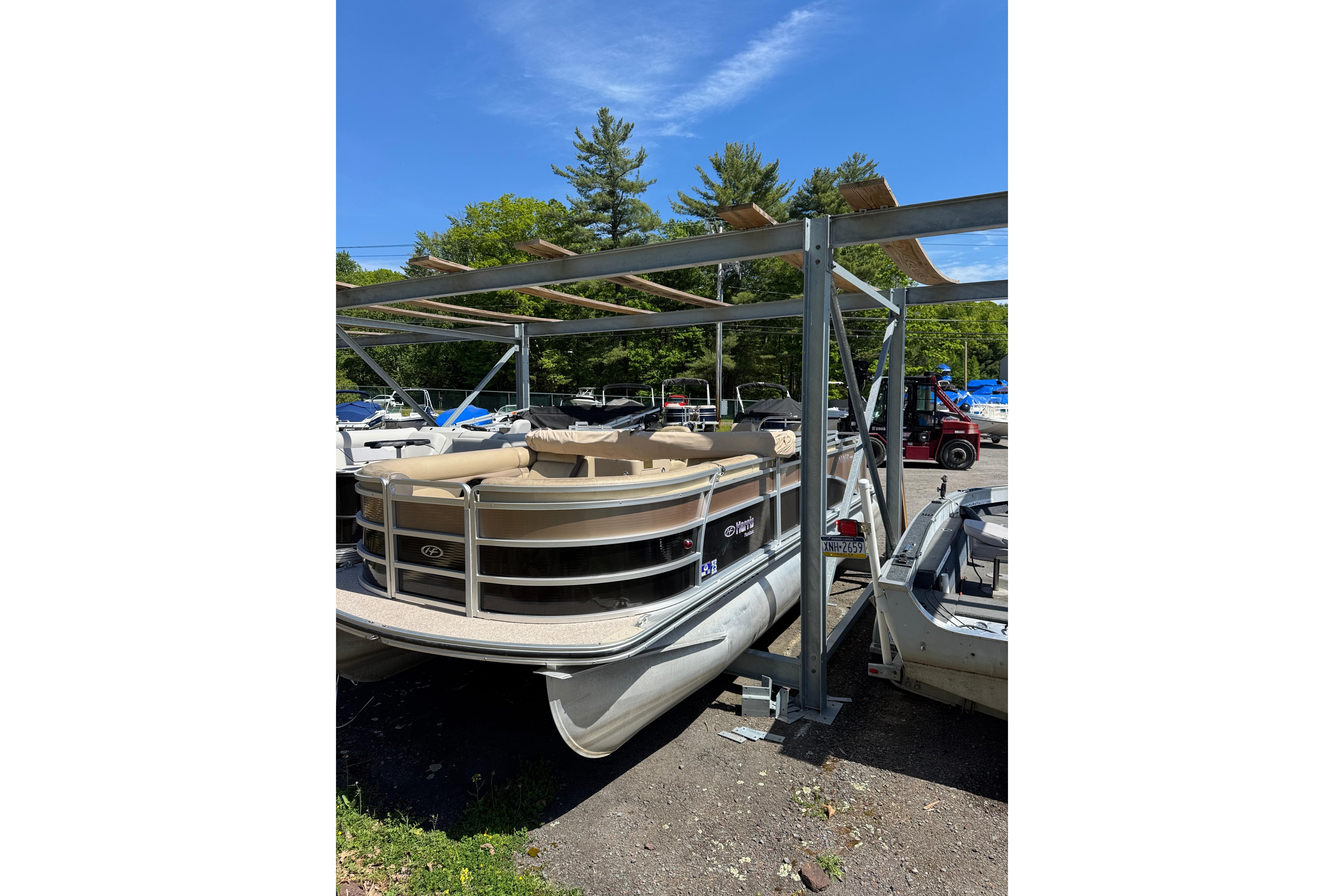 2012 Harris FloteBote Sunliner 220