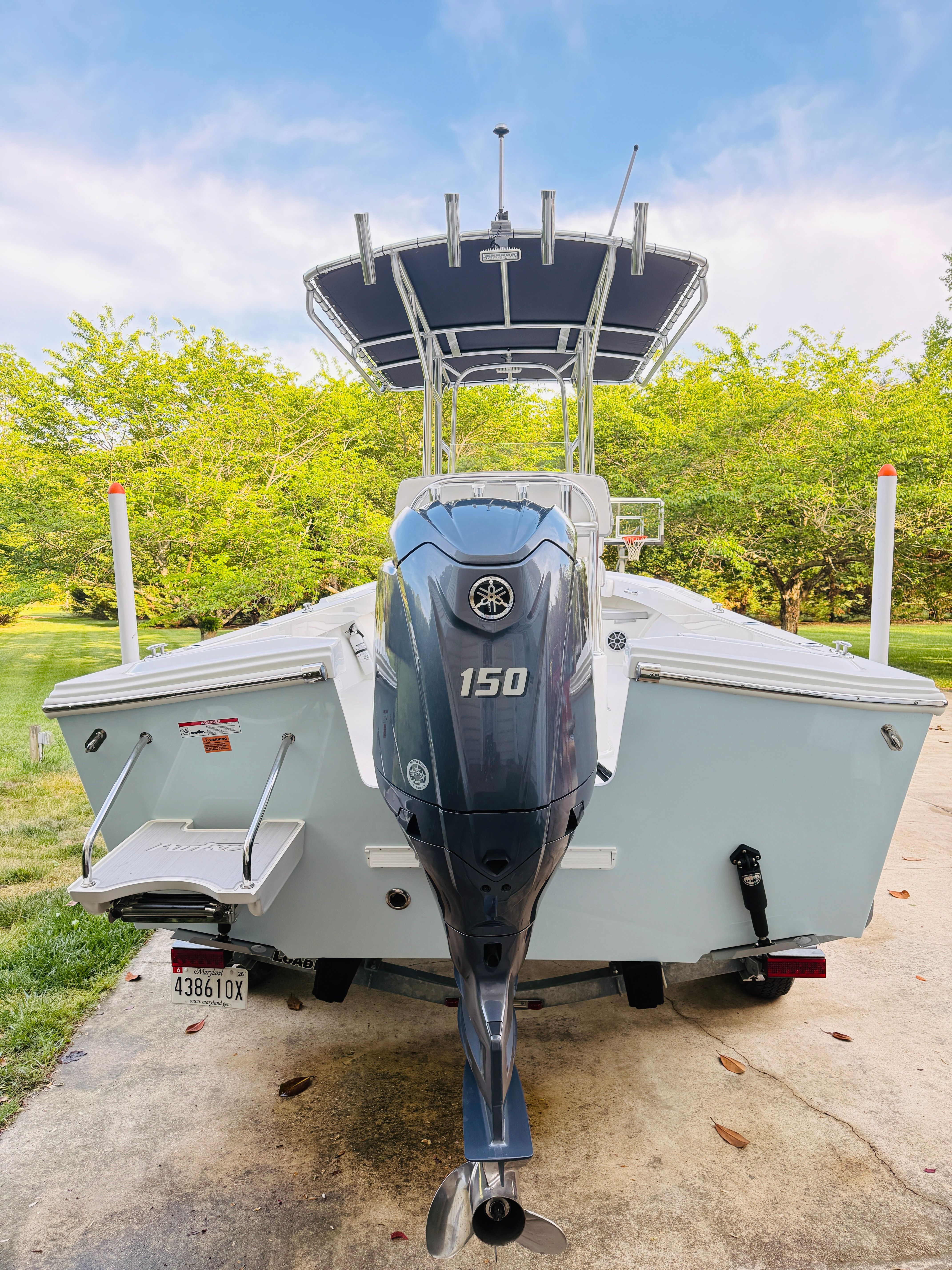 Parker 21 boat 2024 with 150 HP outboard motor.