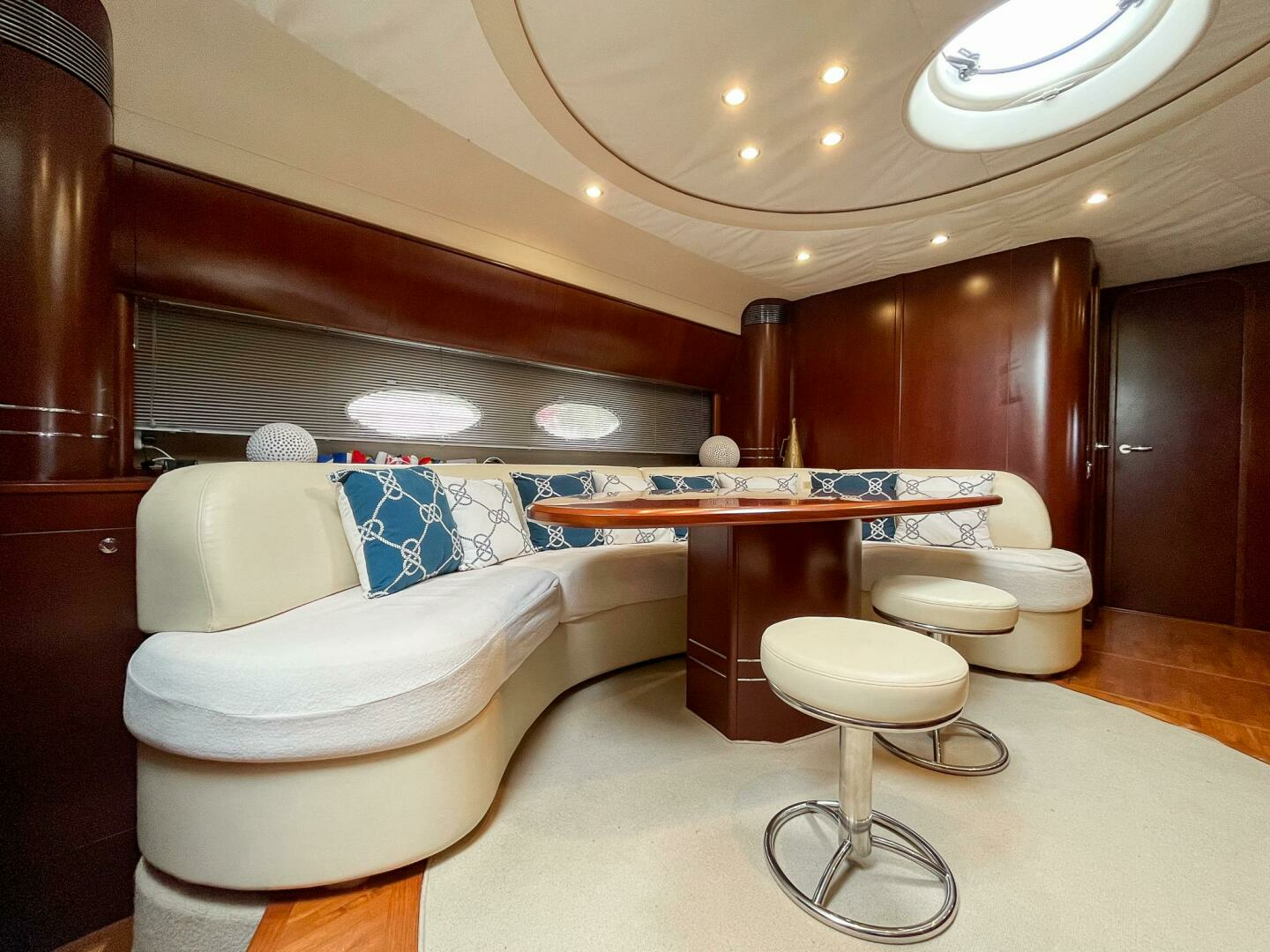 2006 Princess V58 Open - Image 22