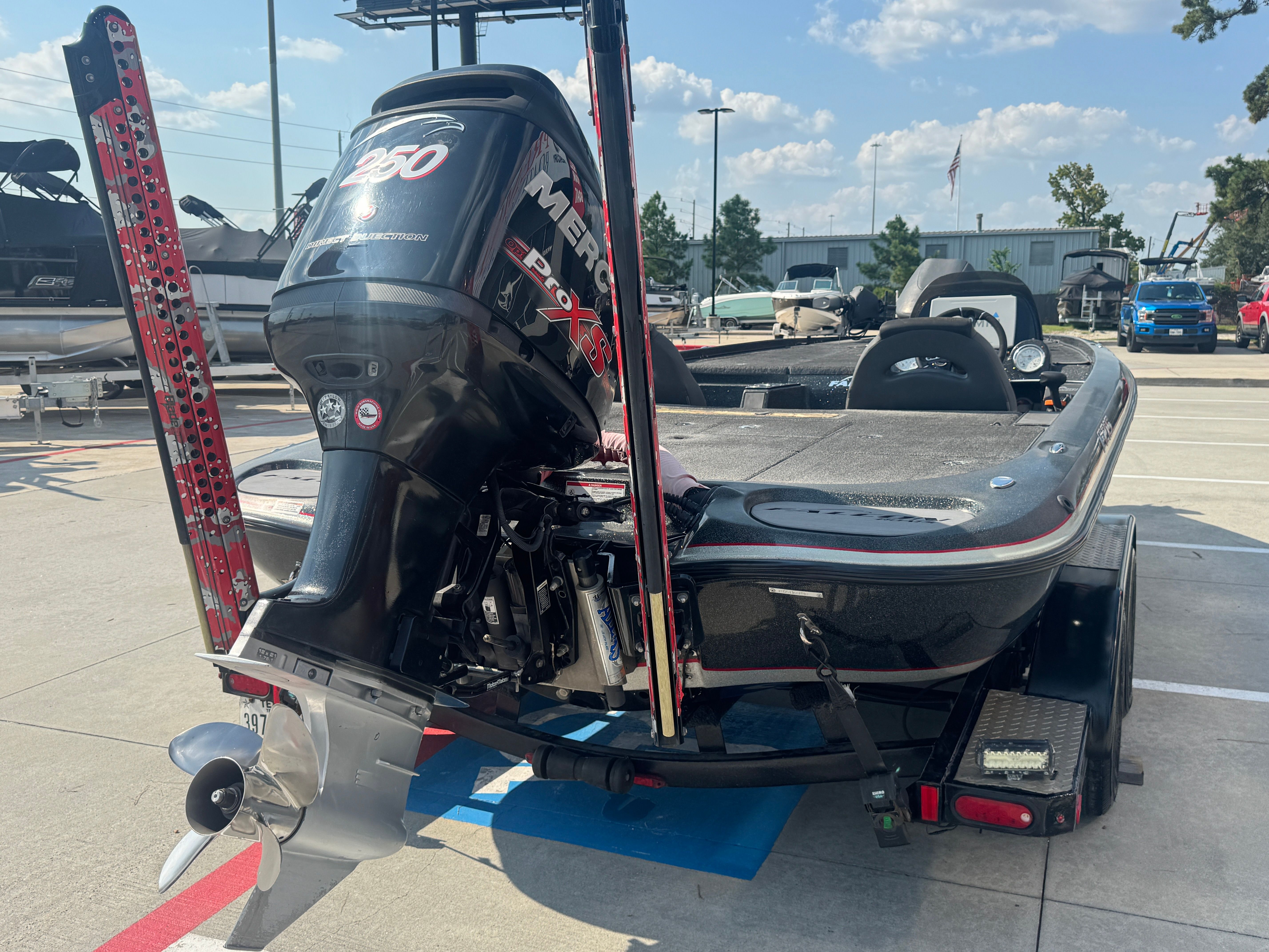 2019 Falcon F215 - 9