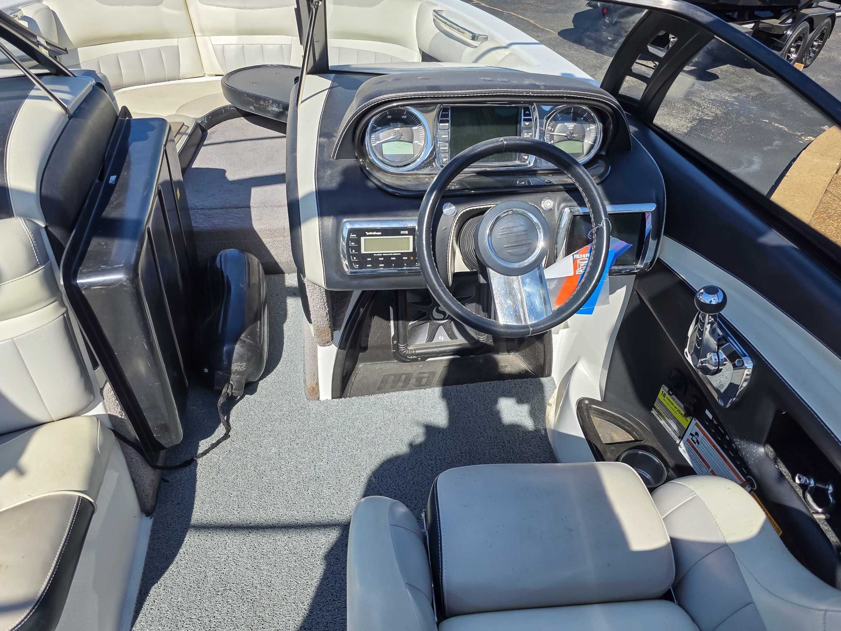 2013 Malibu Wakesetter 24 MXZ - 10