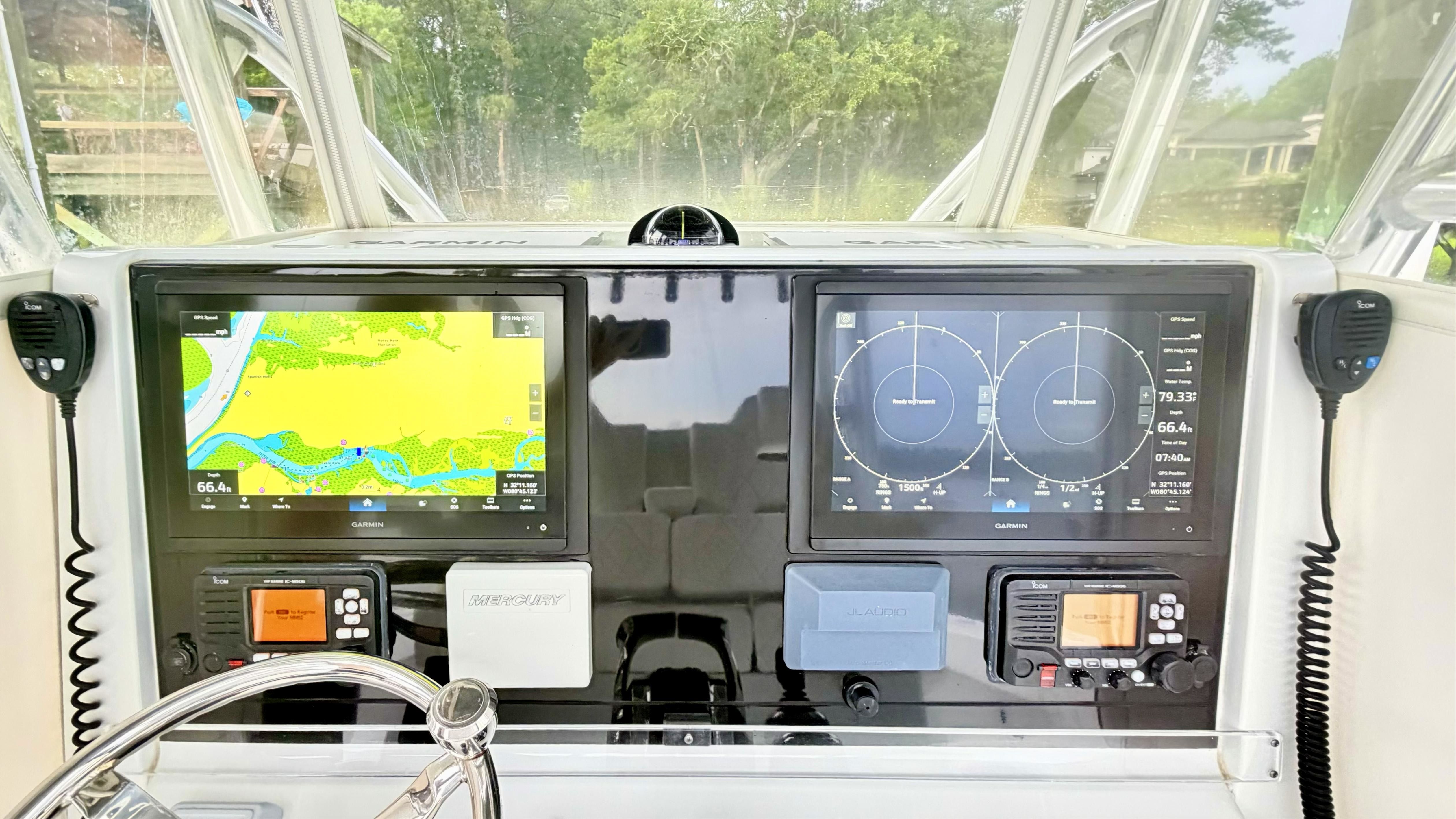 The cockpit of the 2018 Freeman 34VH features navigation screens and control elements.
