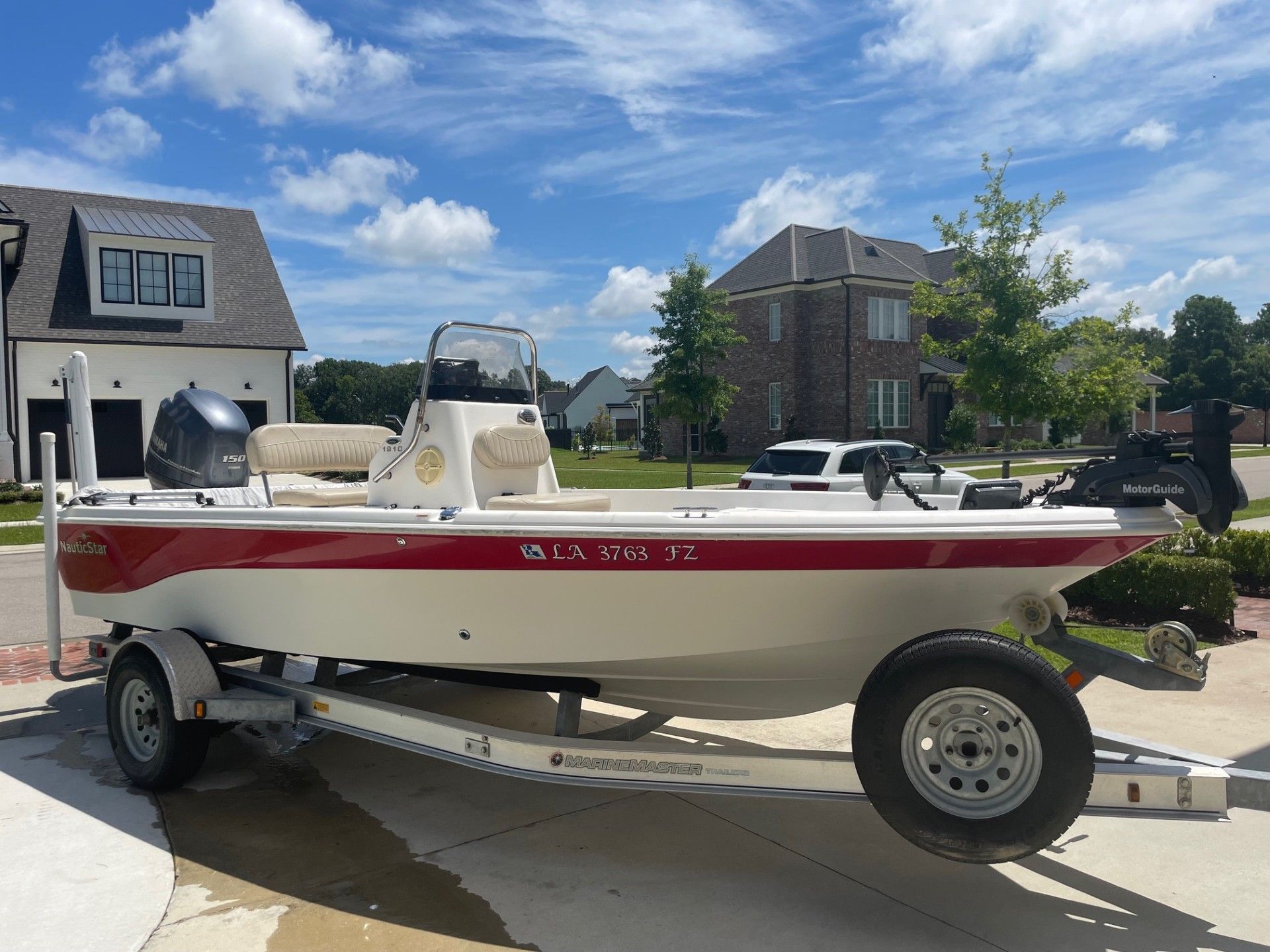 2012 NauticStar 1910
