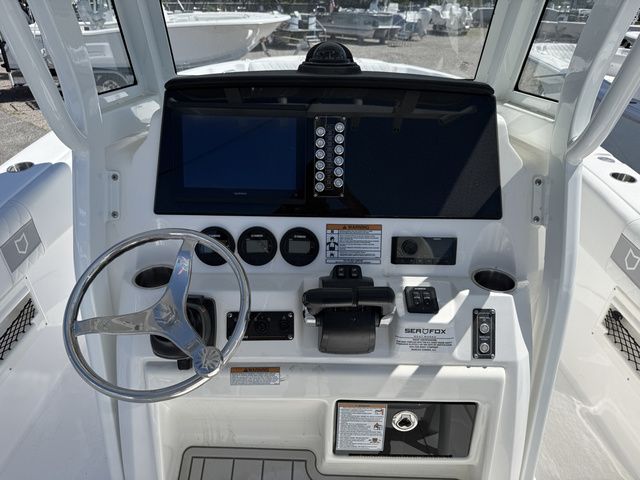 2026 Sea Fox Commander 268 - 8