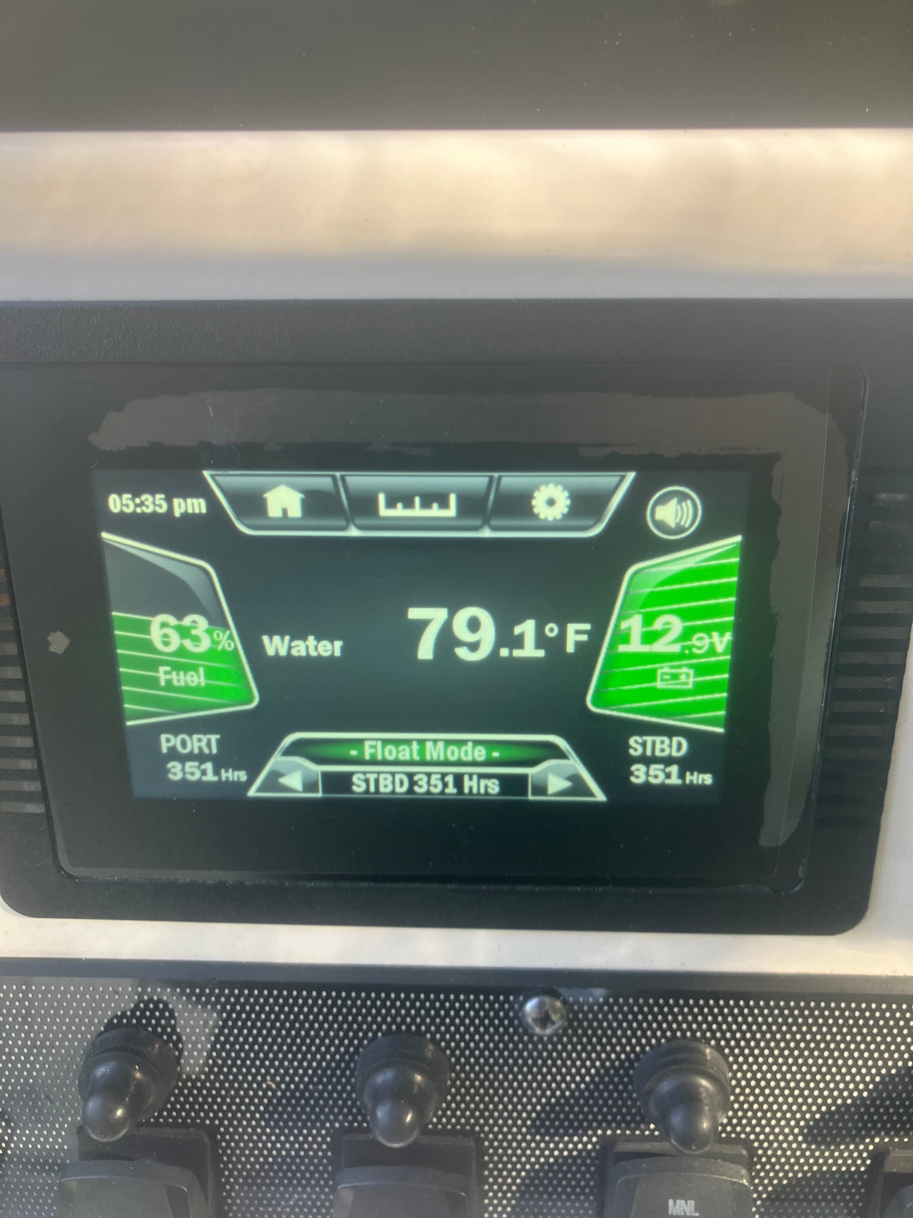 2018 Yamaha Boats 210 FSH Sport - 43