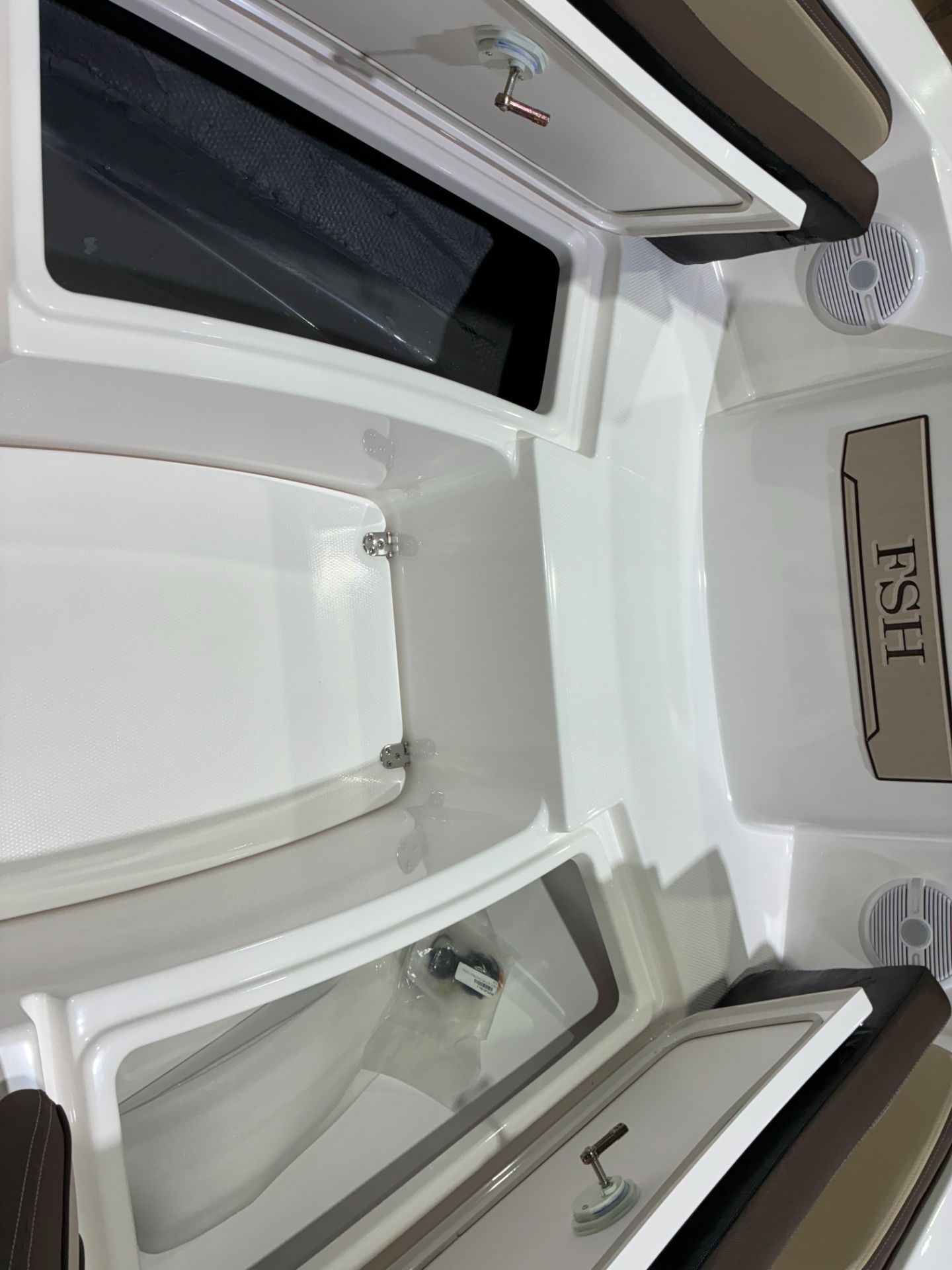 2026 Yamaha Boats 222 FSH Sport - 14
