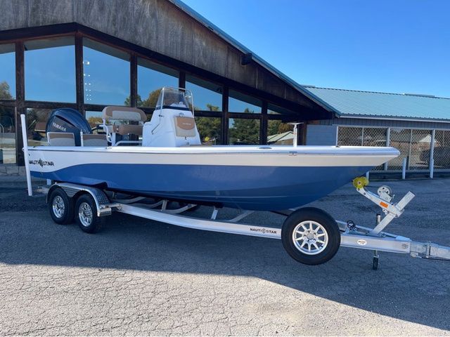 2026 NauticStar 224 Bay