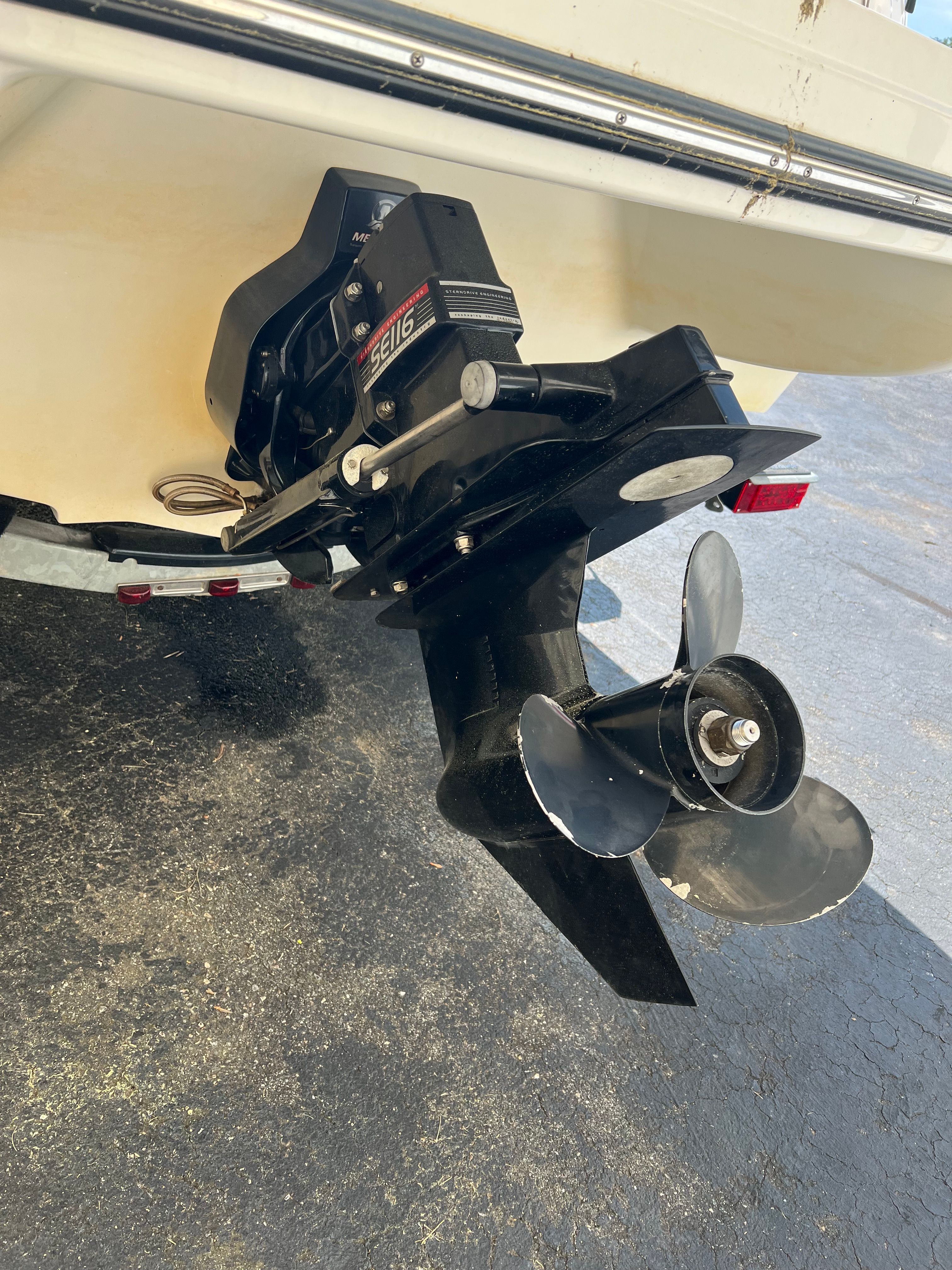 2011 Sea Ray 205 Sport - 24