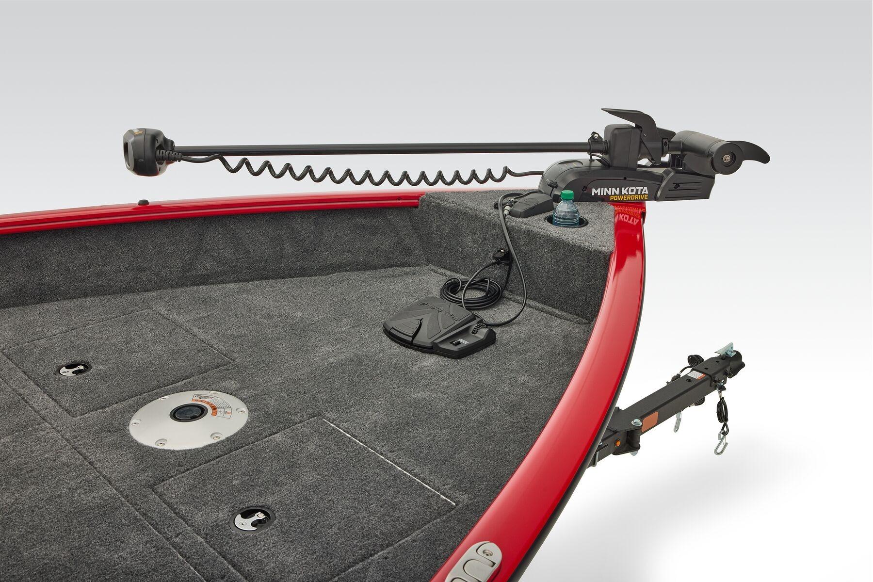 2026 Tracker Pro Guide V-16 SC - 12