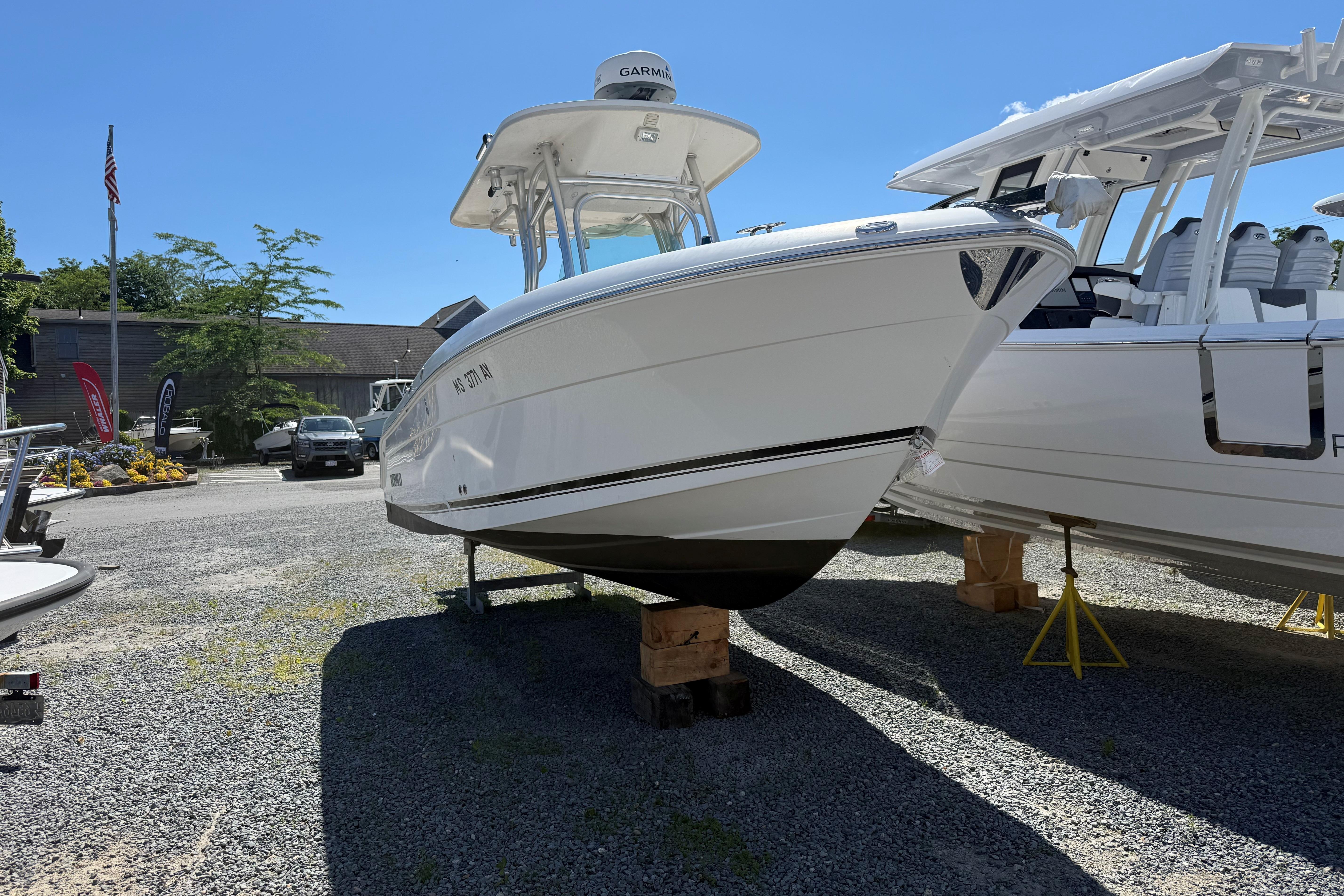 2009 Robalo R240 Center Console
