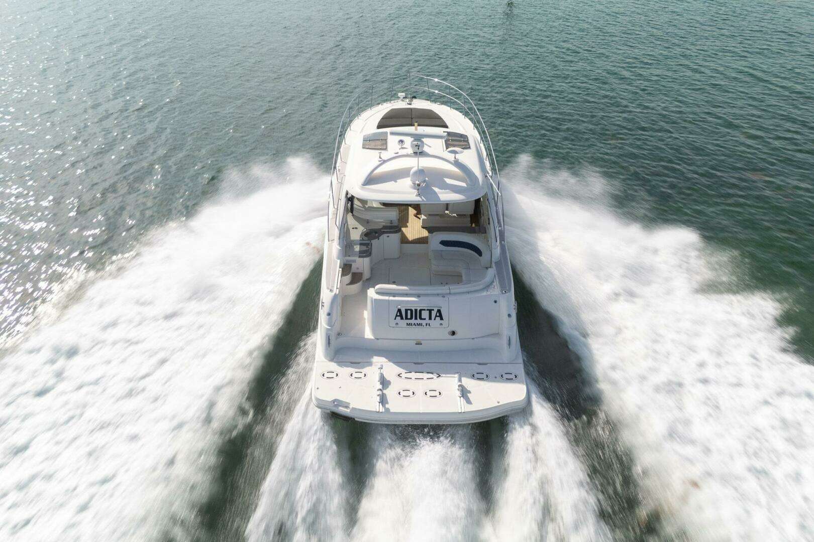 2005 Sea Ray 48 Sundancer - Image 14