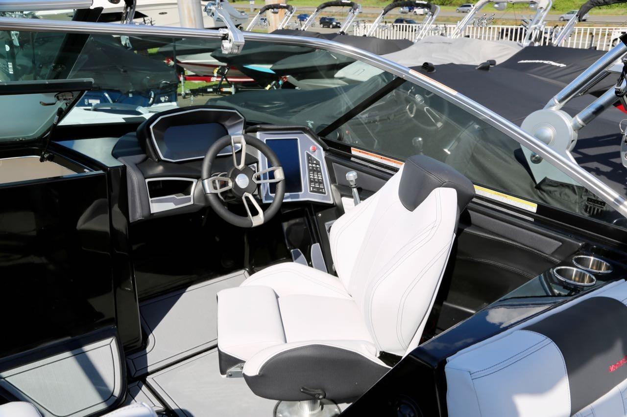 2020 MasterCraft X26 - 7