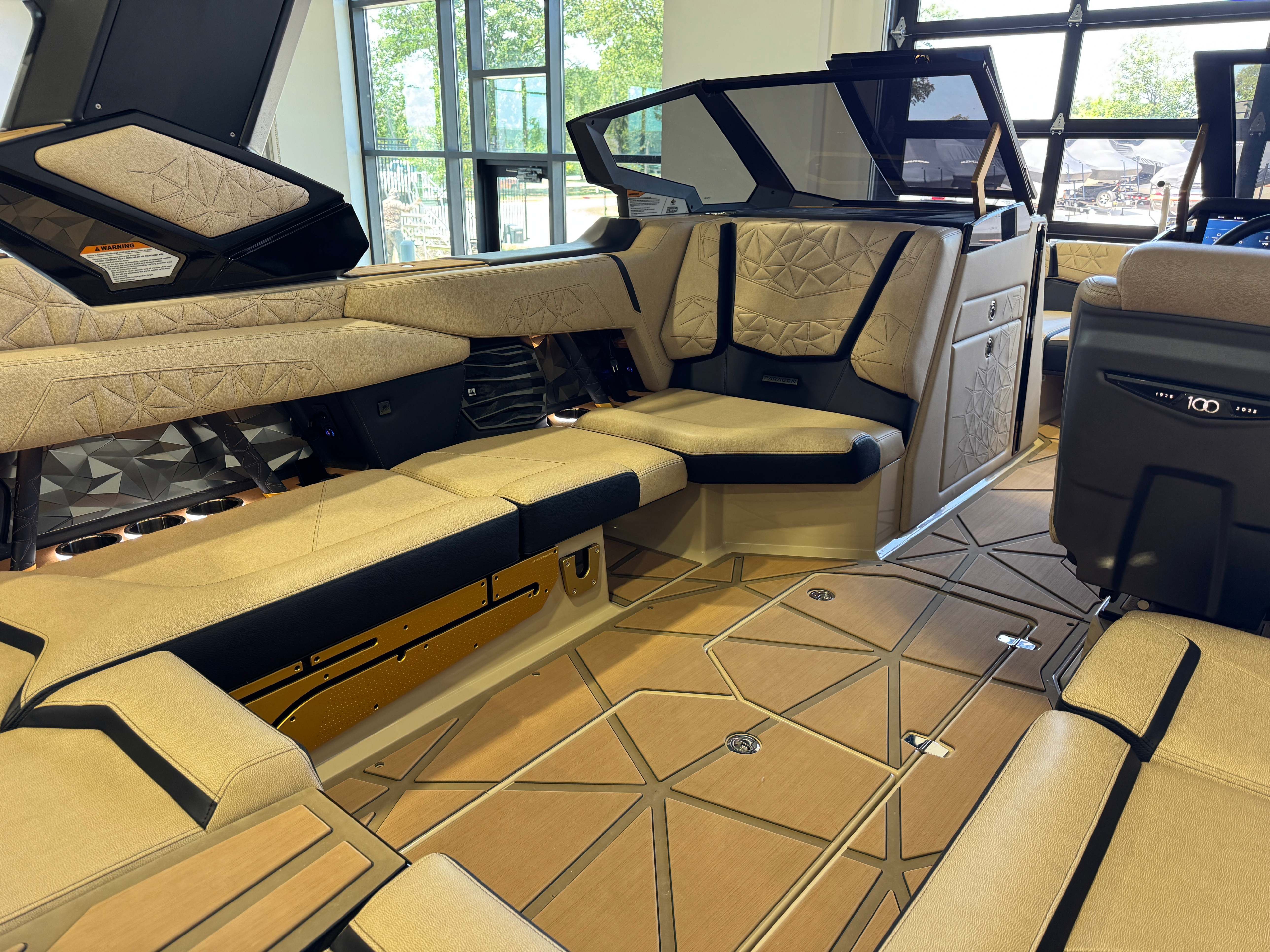 2025 Nautique Super Air Nautique G23 Paragon - 17
