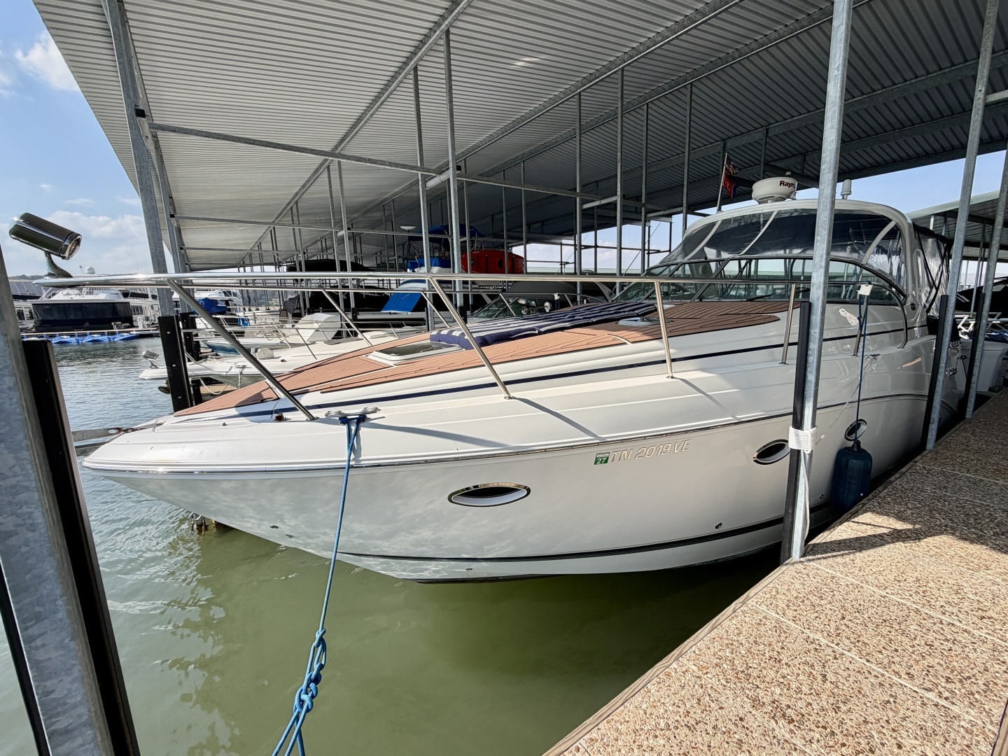 2007 Rinker 350 Express Cruiser - Image 8