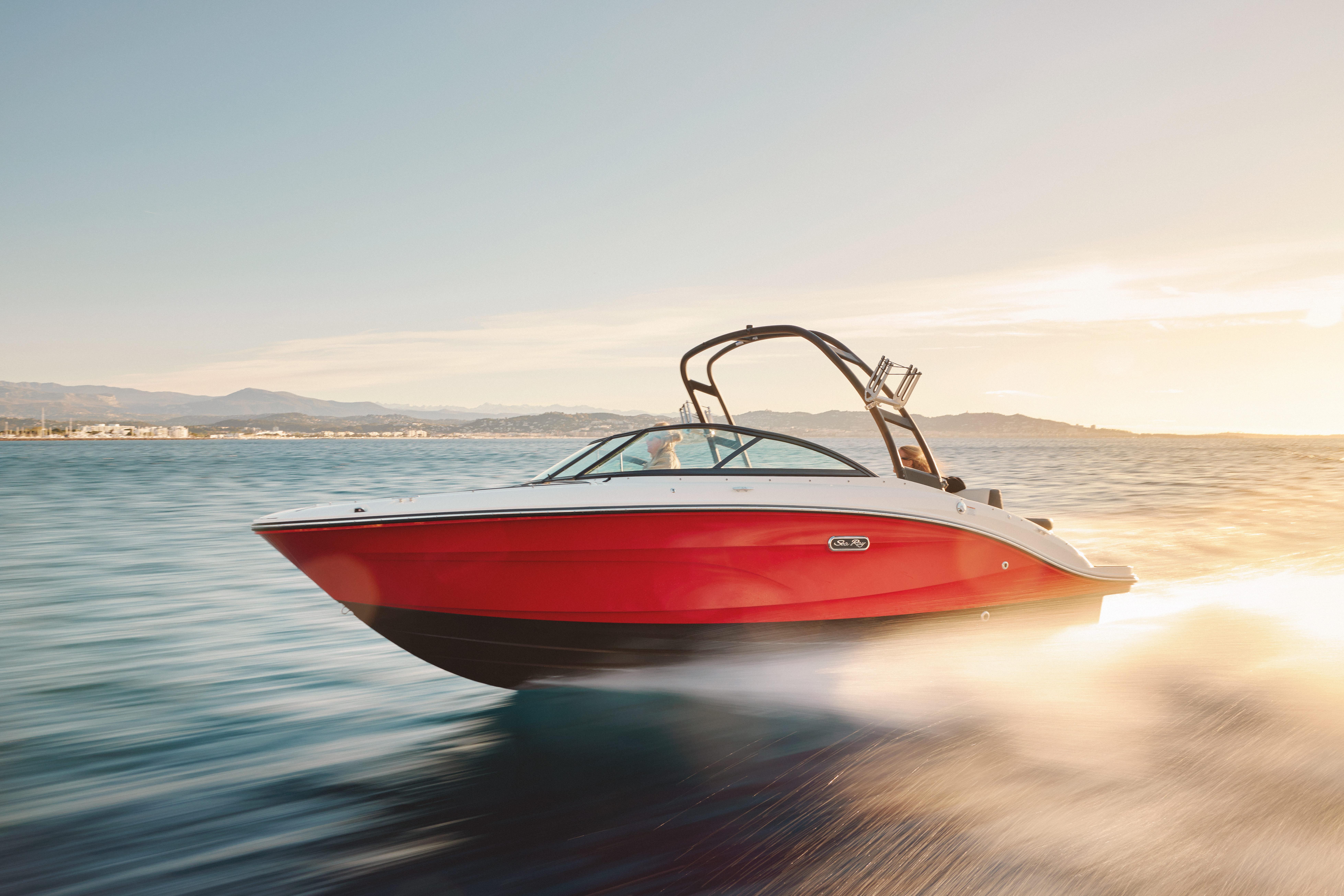 2026 Sea Ray SPX 210