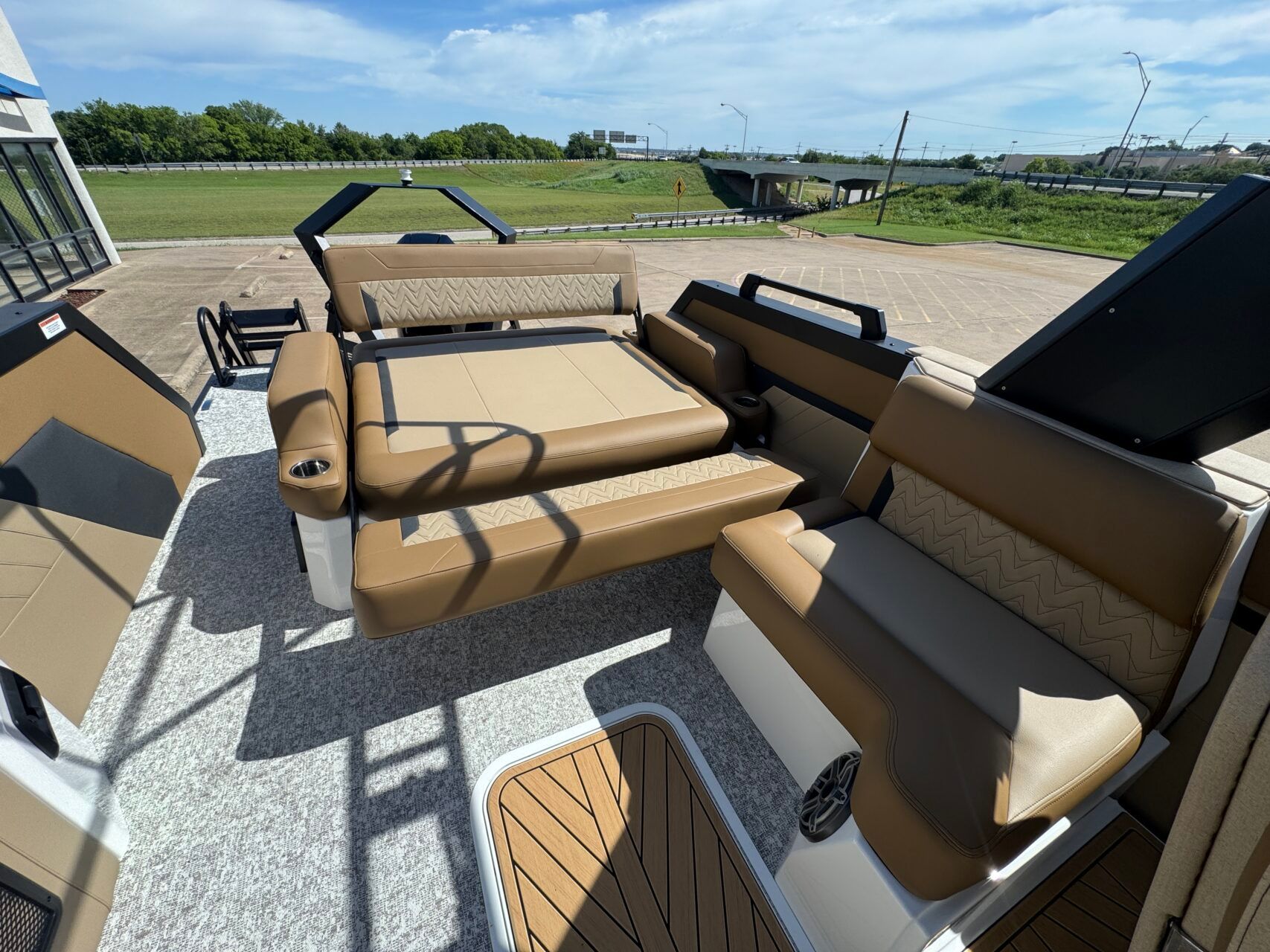 2026 Revel RS25L - 11