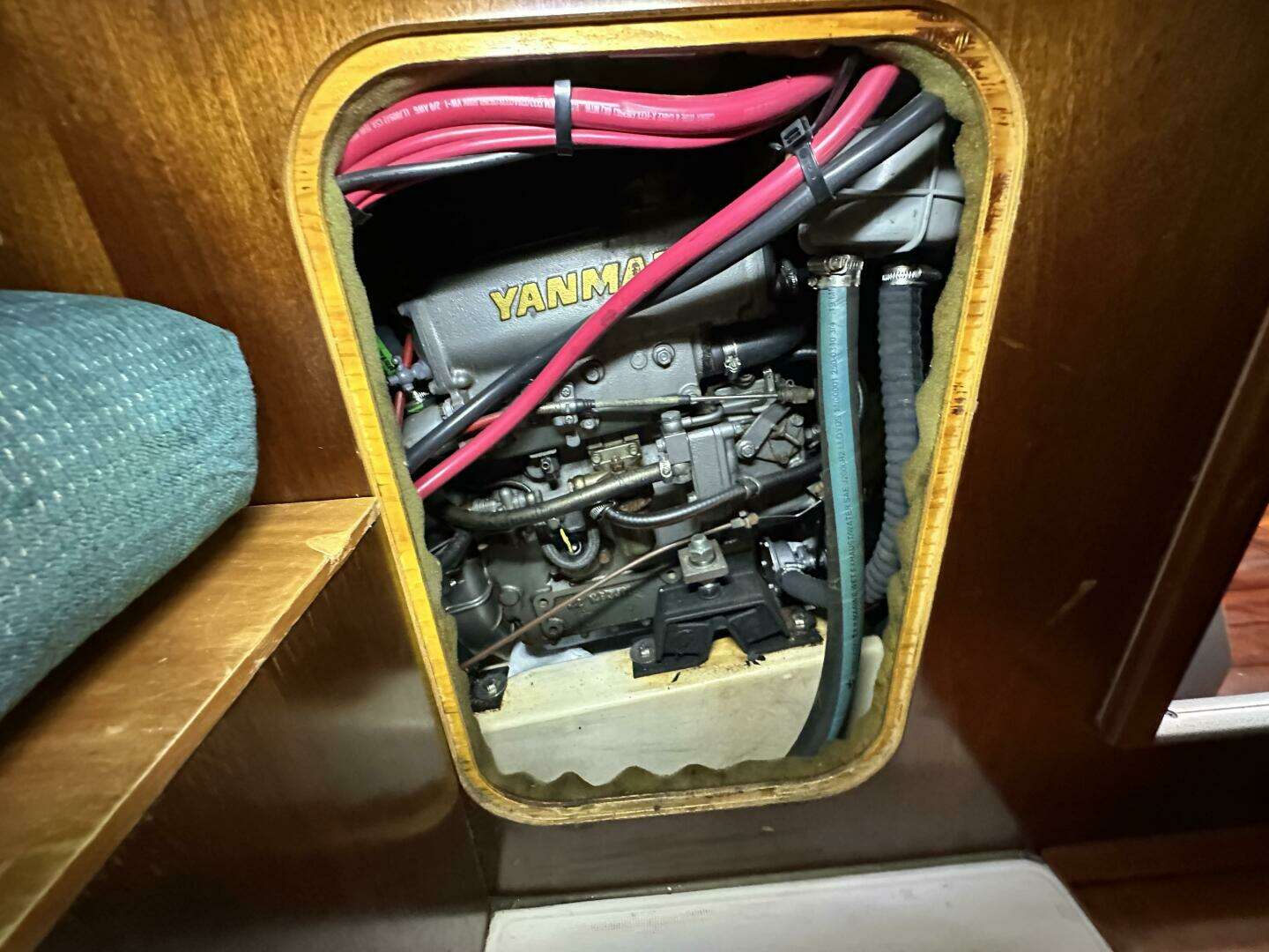 1999 Beneteau — - Image 37