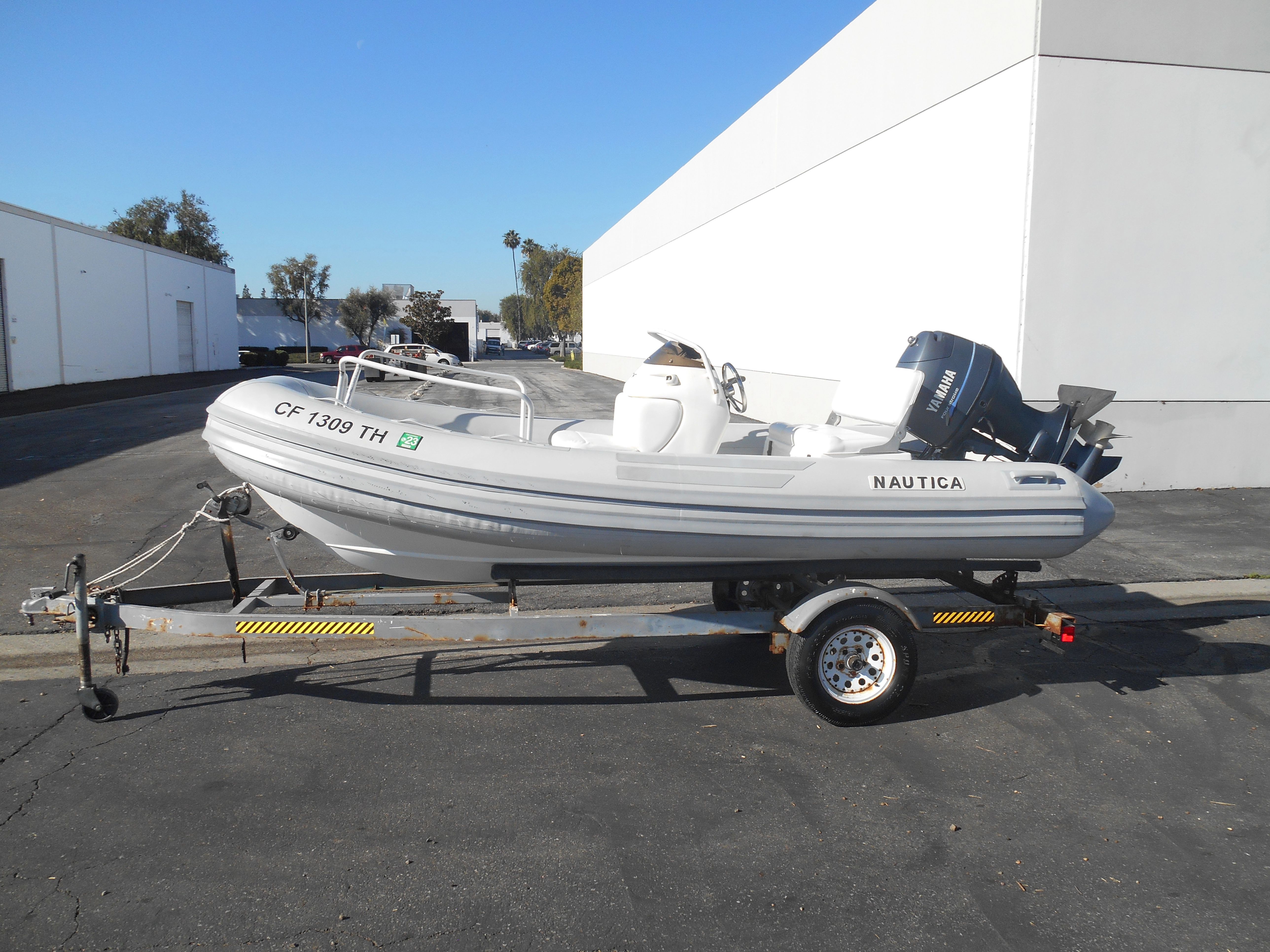 1999 Viking Enclosed Bridge - 46
