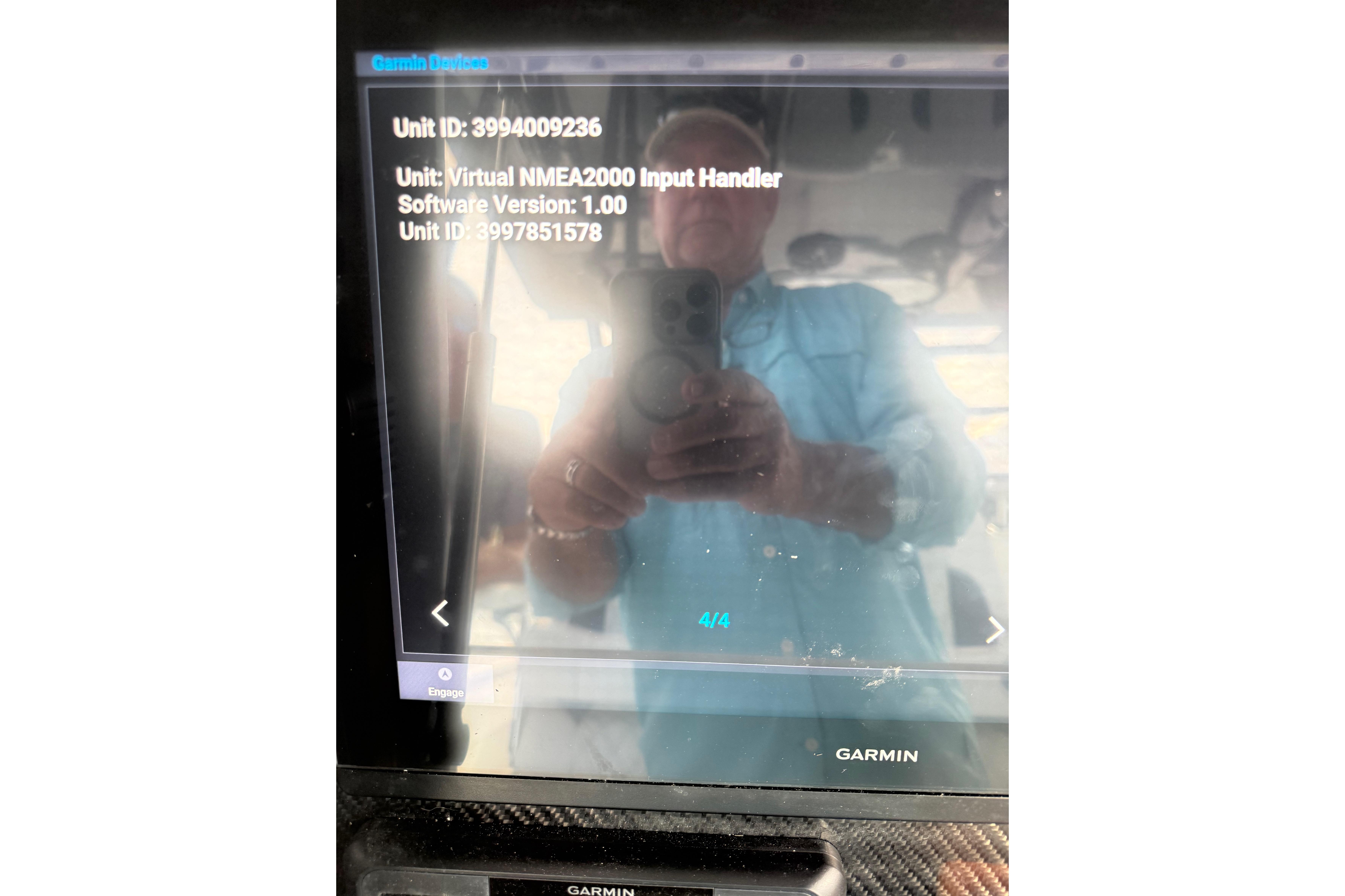 Garmin device screen on 2020 SeaHunter 41 CTS boat displaying unit information.