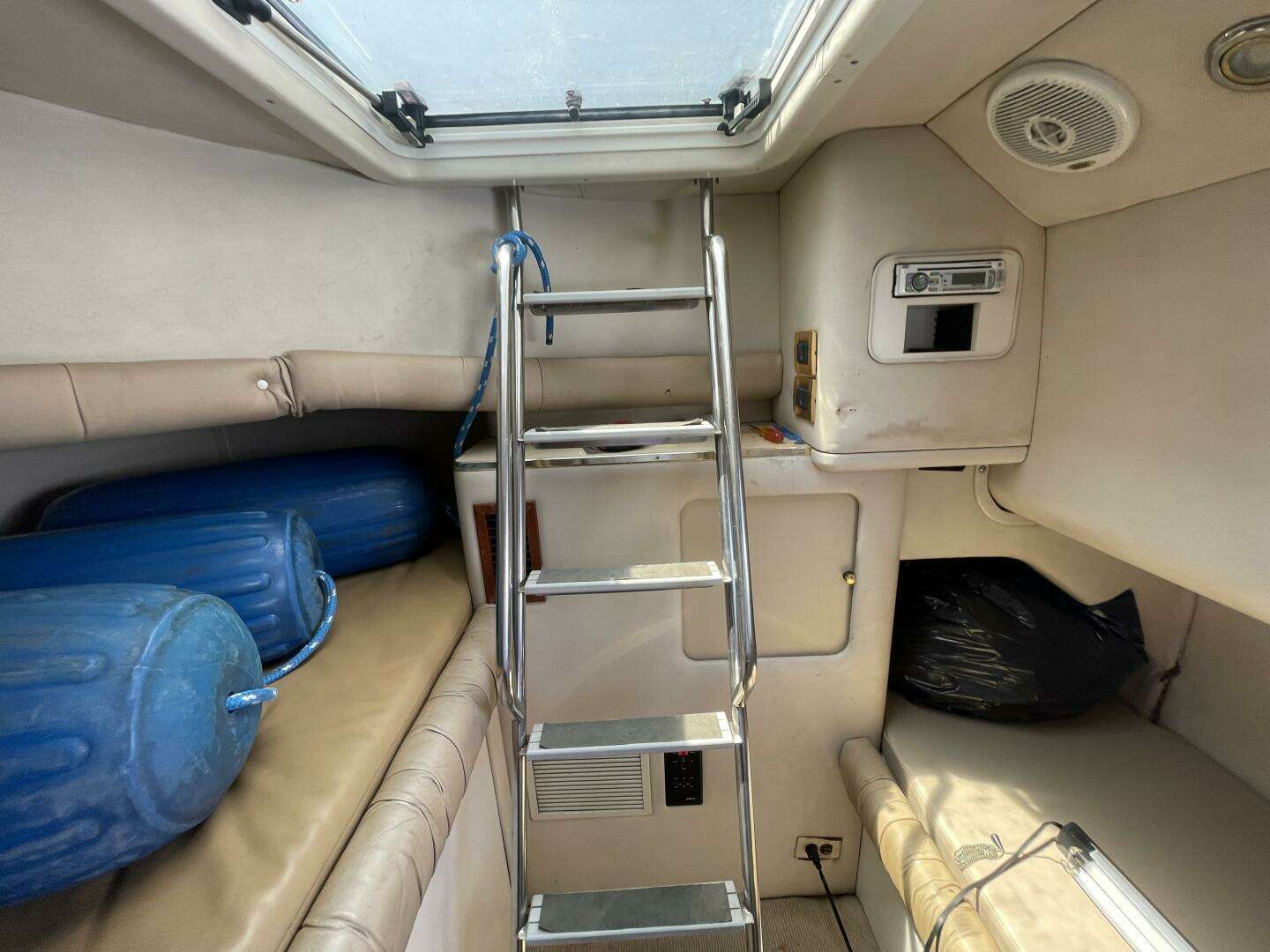 1998 Sea Ray 630 Super Sun Sport - Image 24