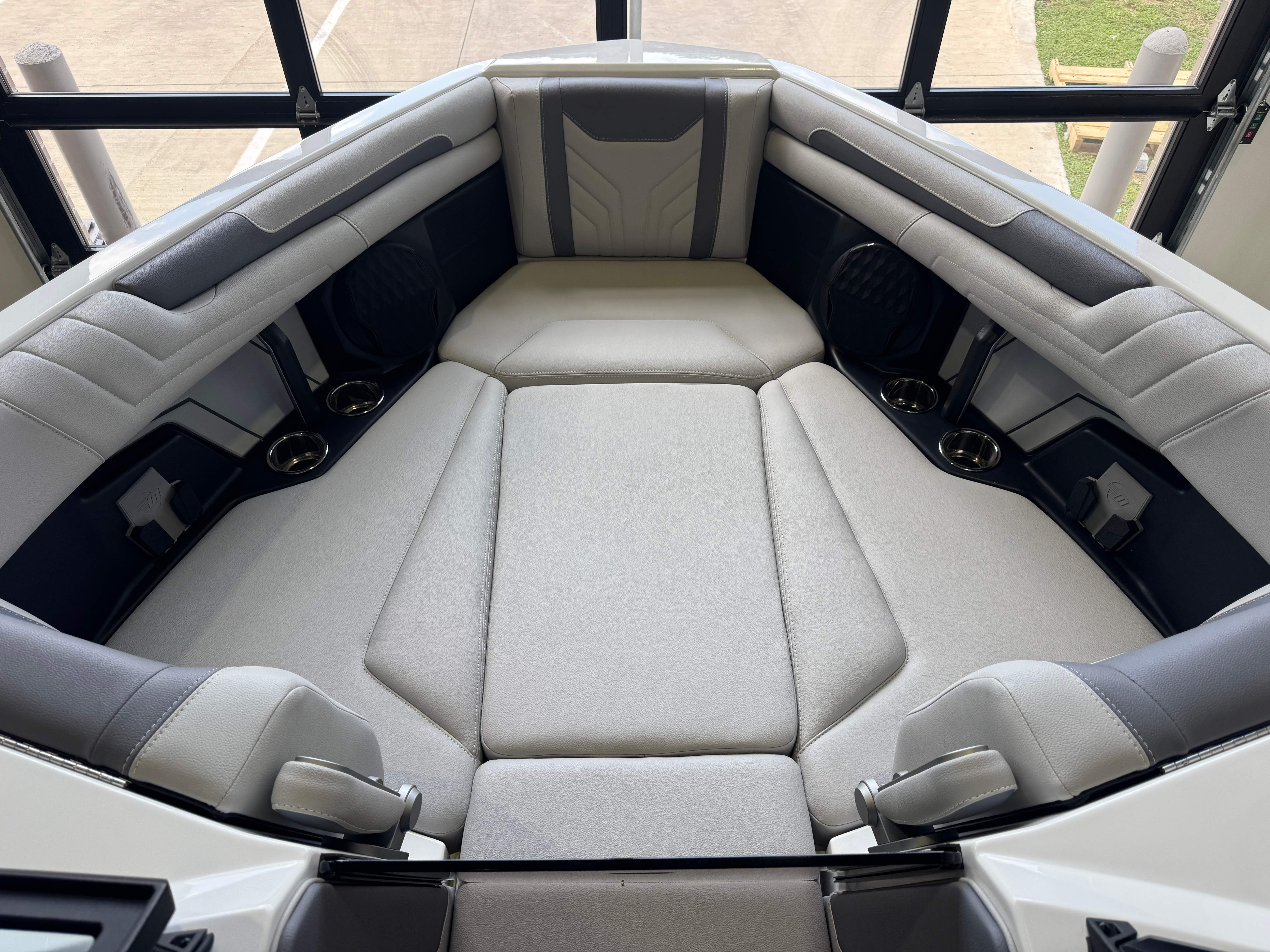 2026 Malibu Wakesetter 25 LSV - 17
