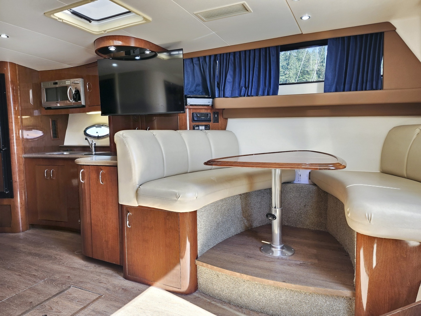2007 Carver 36 Mariner - Image 22
