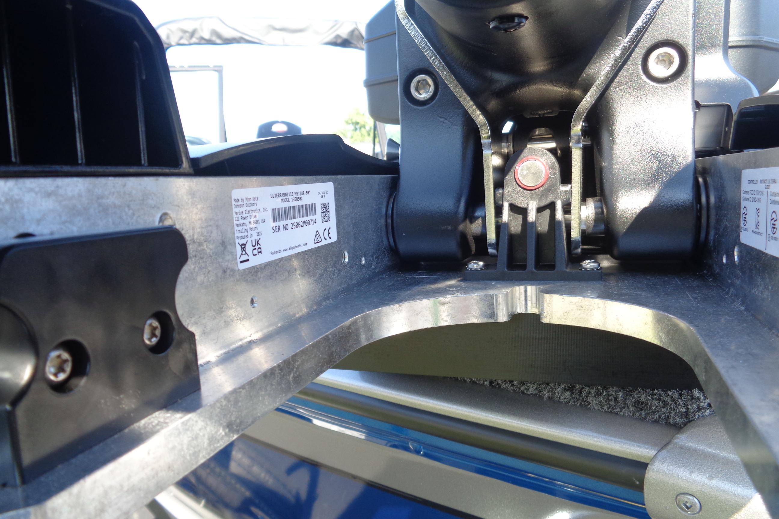 Close-up of 2026 Lund 1875 Impact XS Sport boat motor mount details.