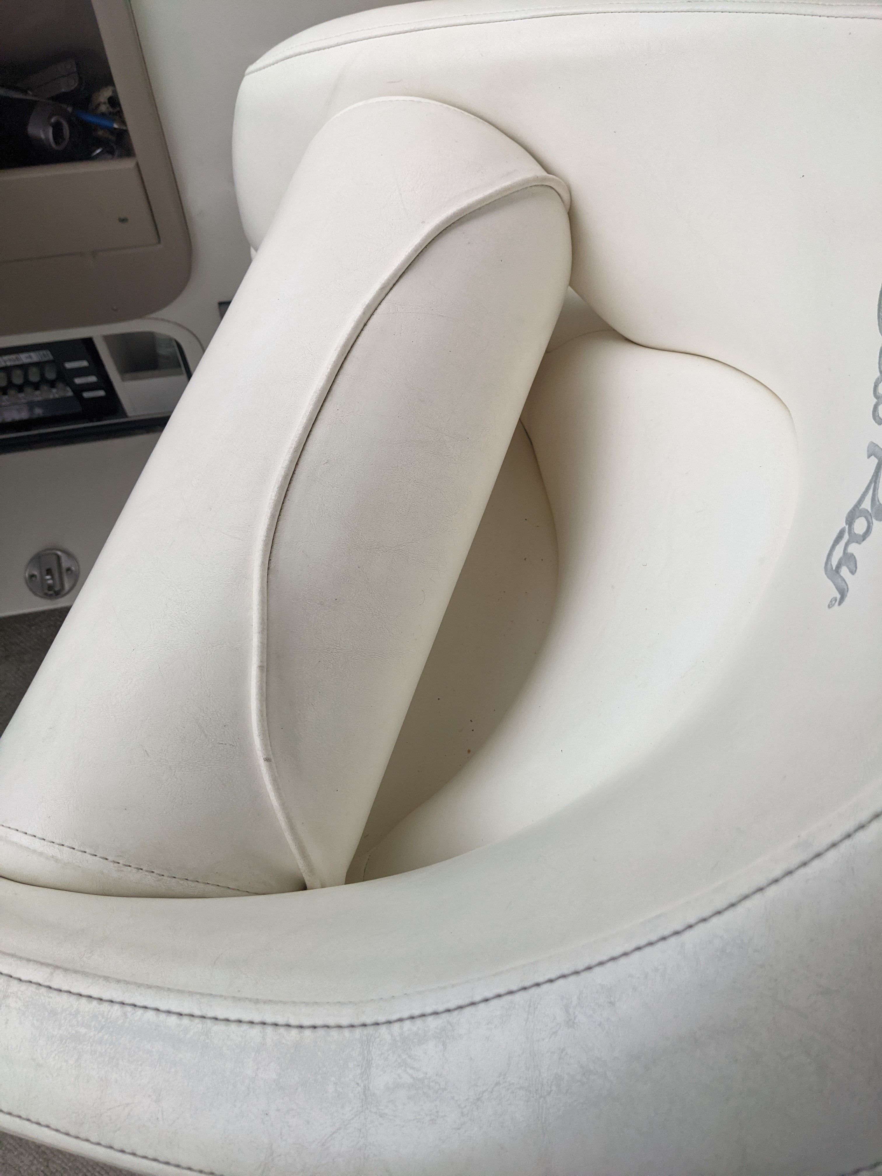 2004 Sea Ray Sundancer 280 - 20