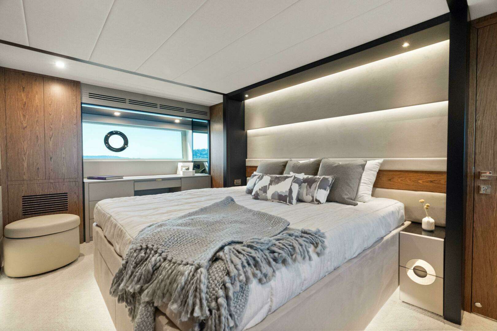 2025 Horizon V68 - Image 24