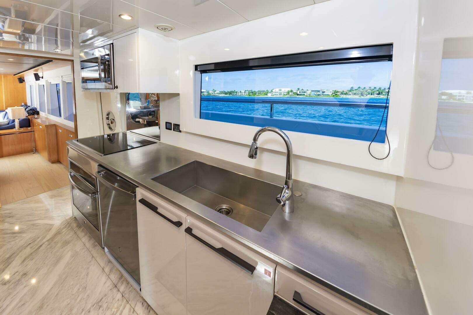 2017 Johnson 93 Flybridge - Image 38