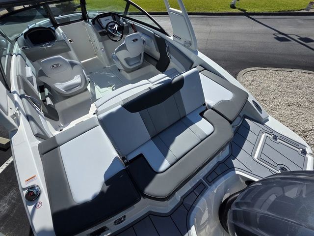 2026 Chaparral 21 SSi OB - 9