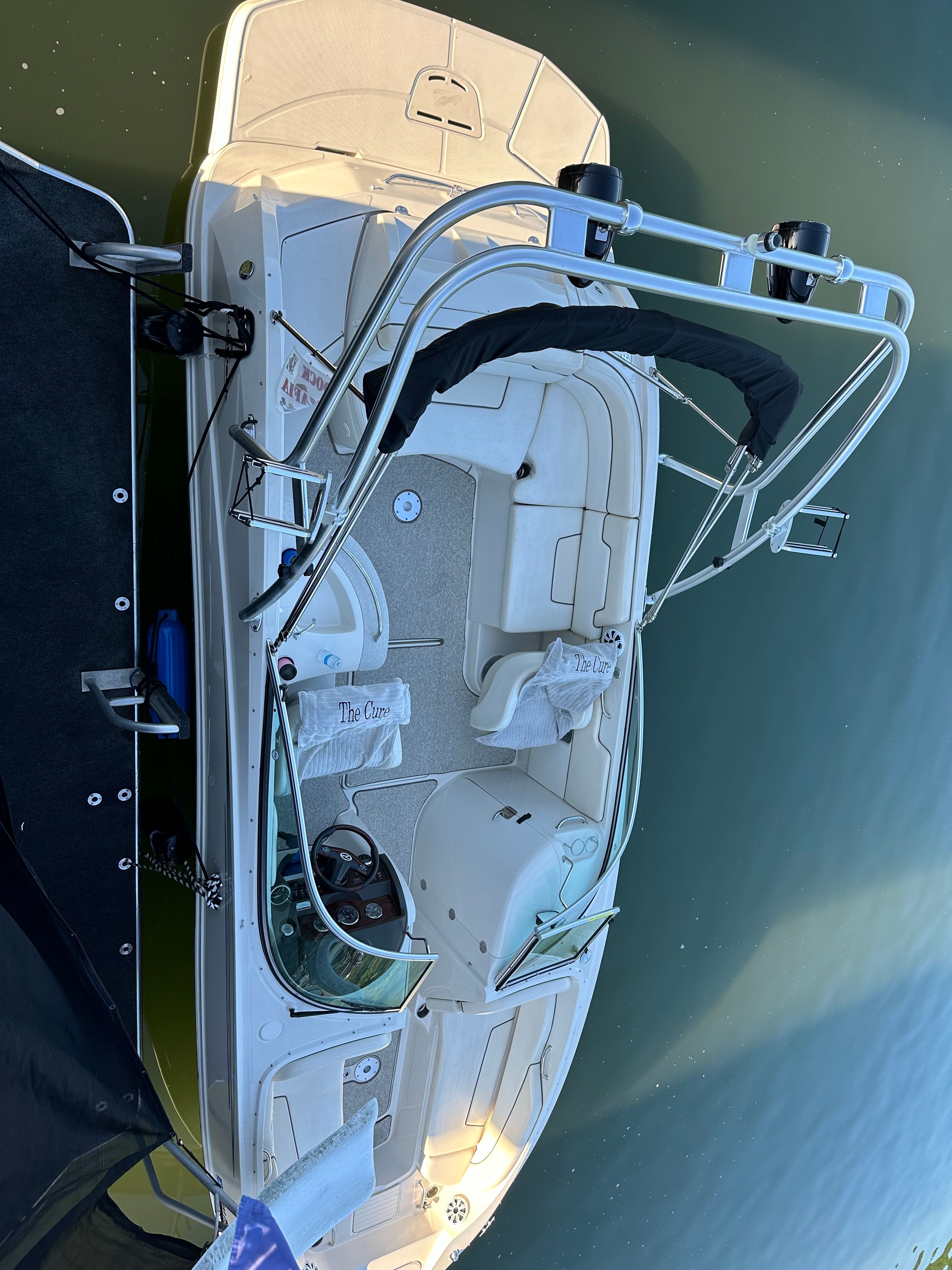 2008 Sea Ray 260 Sedan Bridge