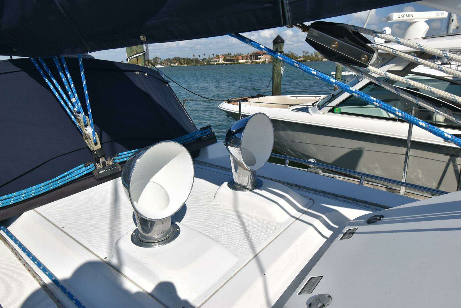 2004 Sabre 386 - Image 9