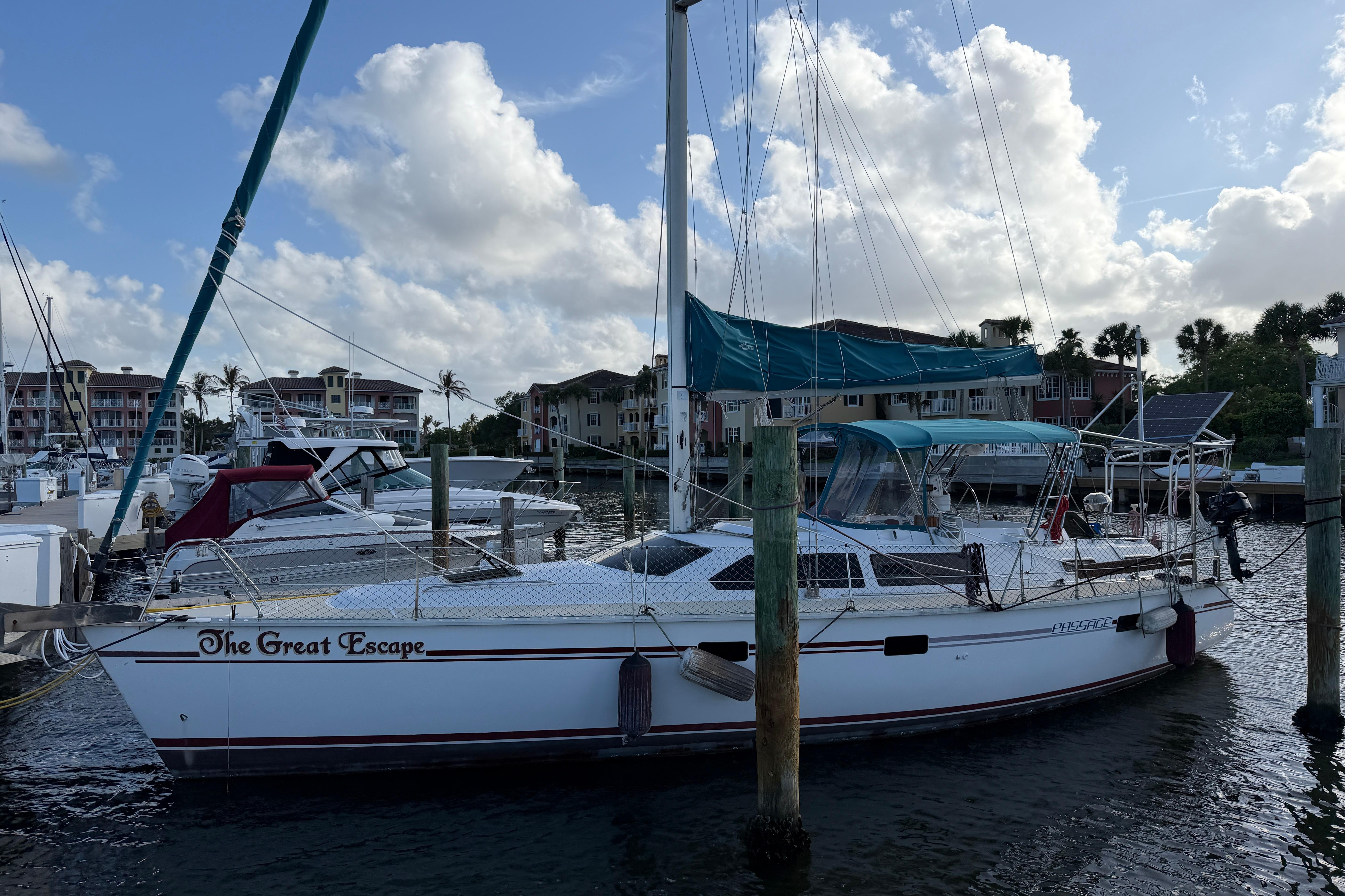 1992 Hunter Passage 42