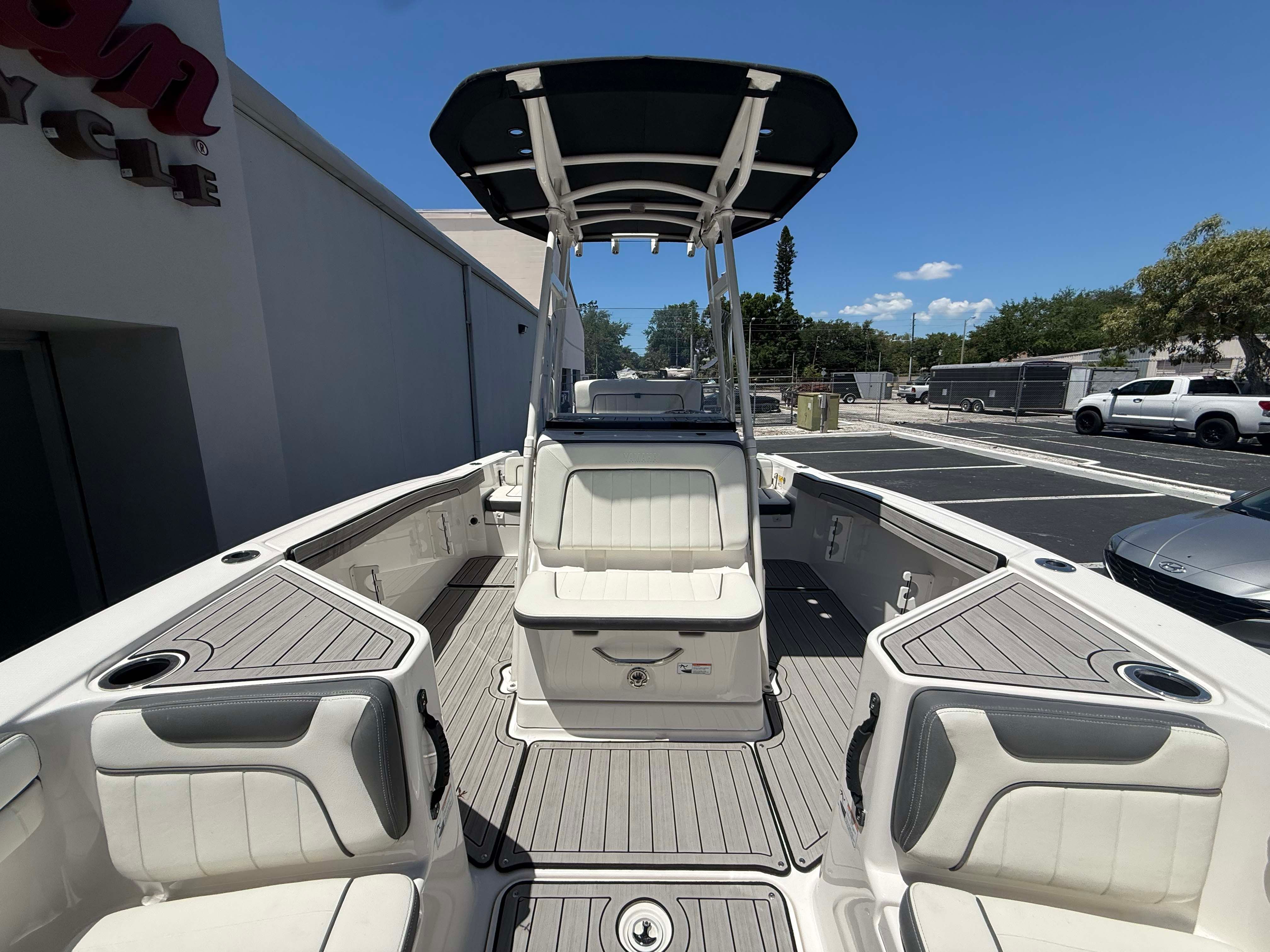 2022 Yamaha Boats 210 FSH Sport - 8