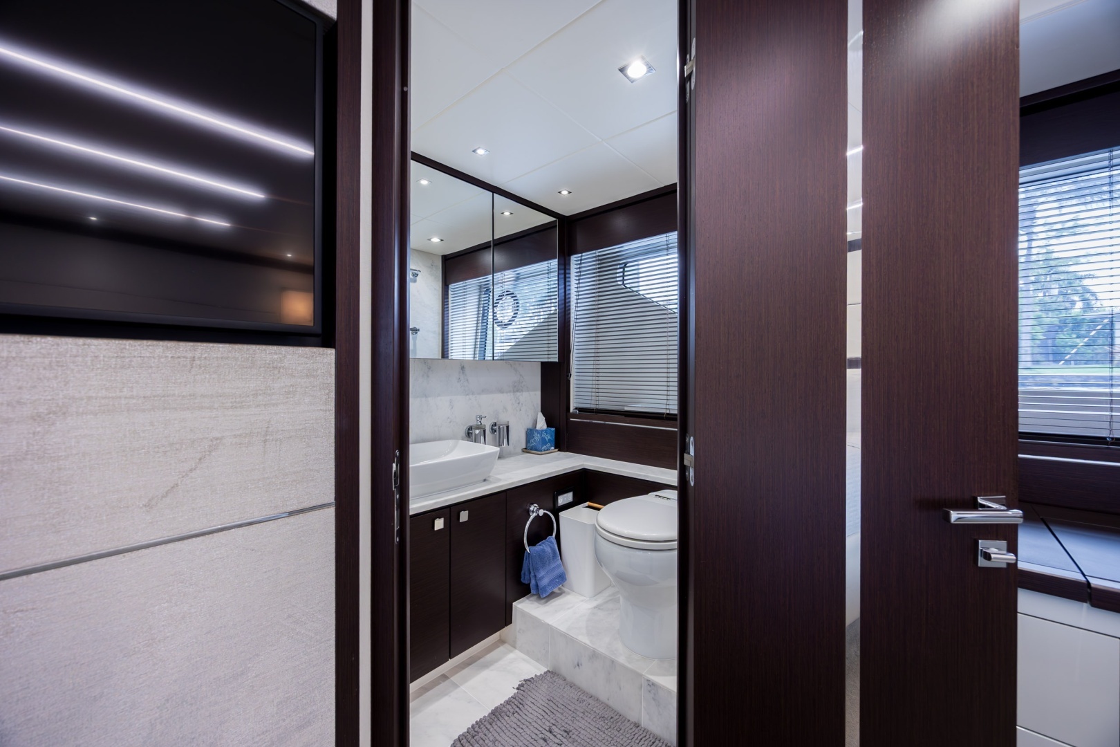 2020 Sunseeker PREDATOR 74 XPS - Image 50