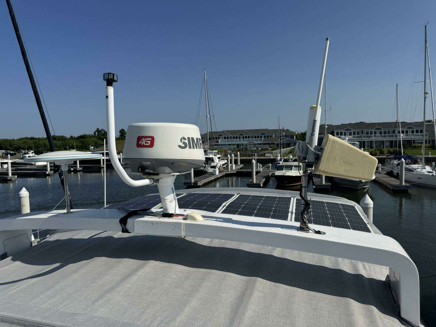 1990 Marine Trader Tradewinds - Image 25