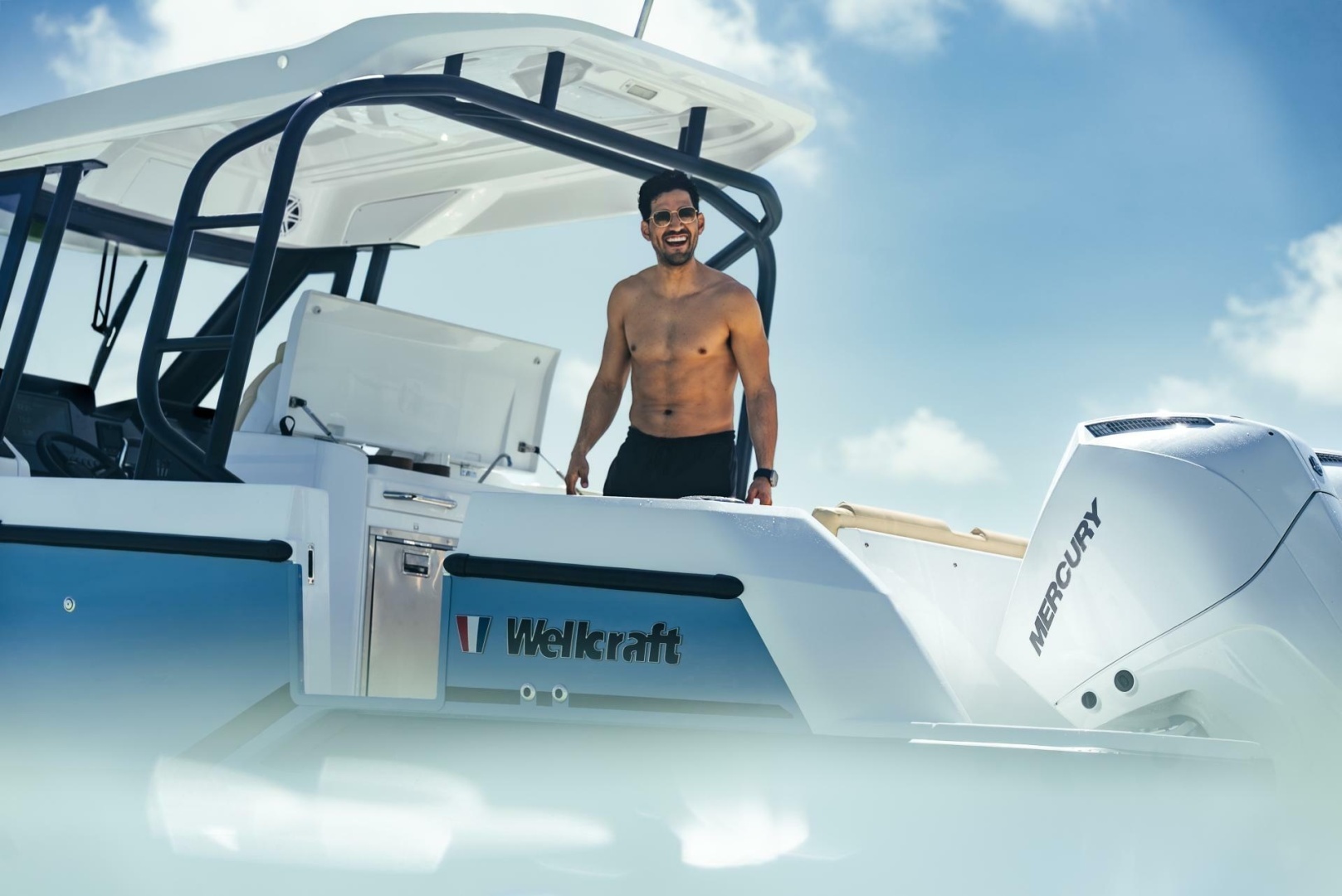 2027 Wellcraft 28 T-Top - Image 14