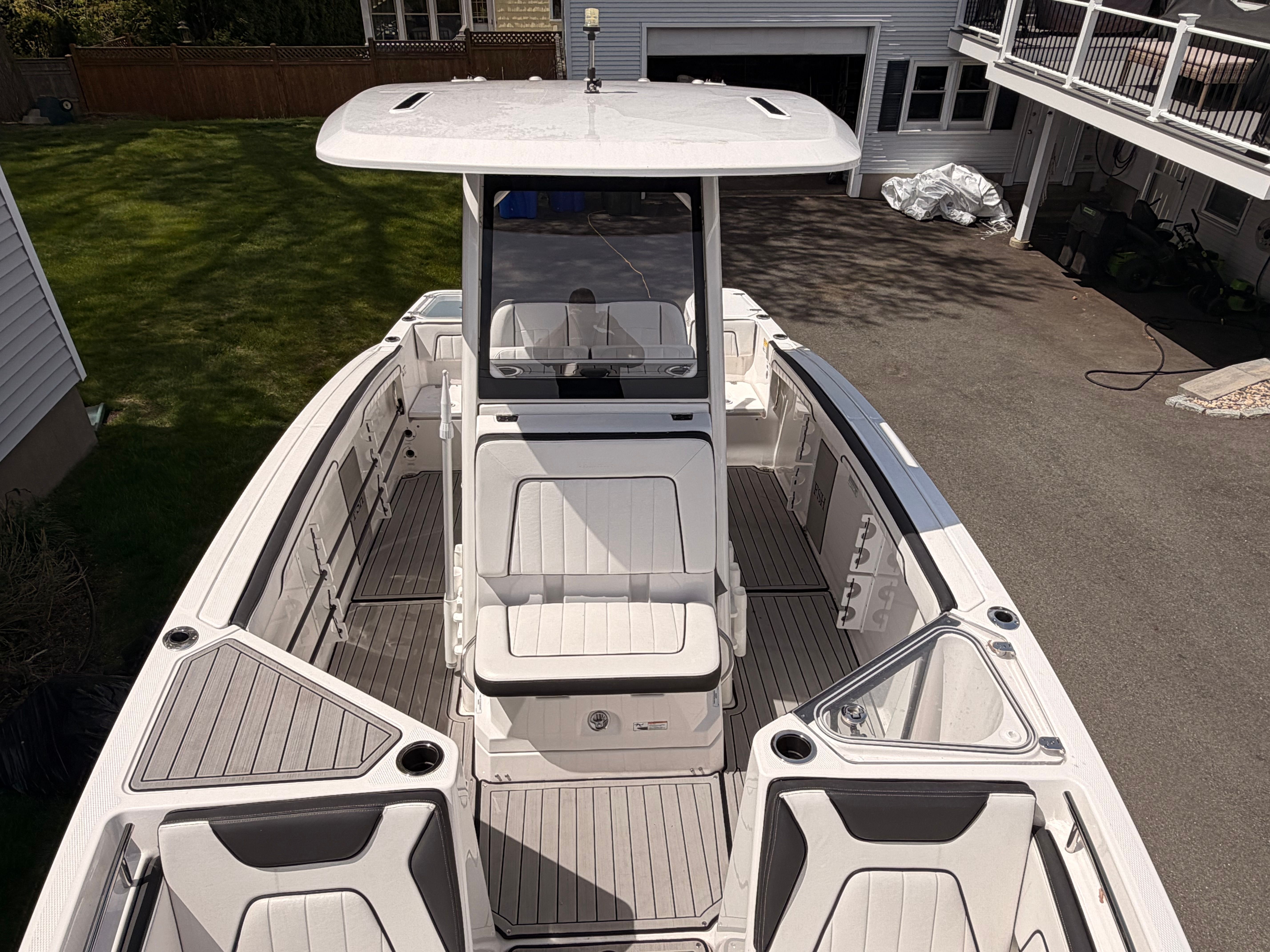 2022 Yamaha Boats 255 FSH Sport E - 10