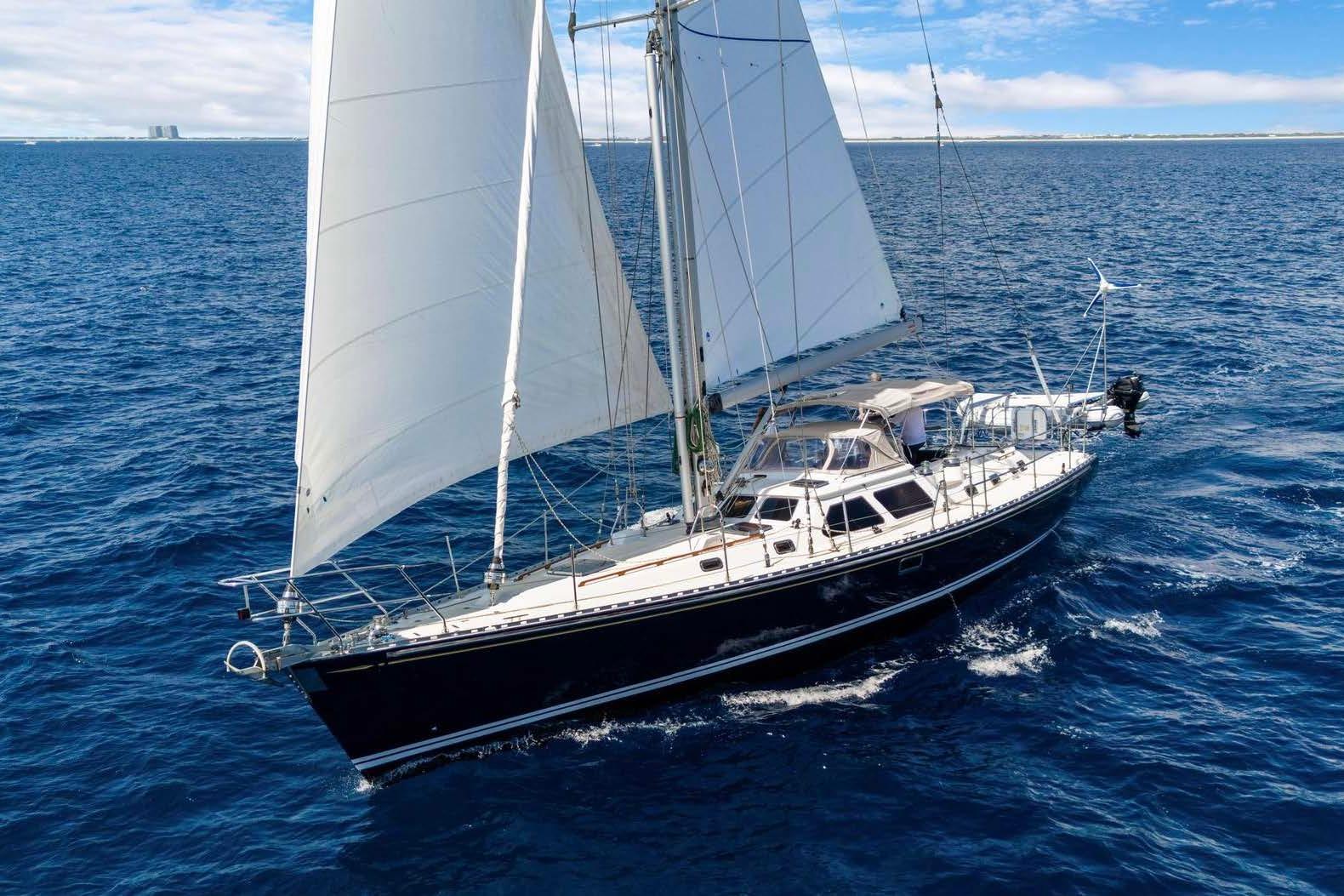2009 Hylas 54