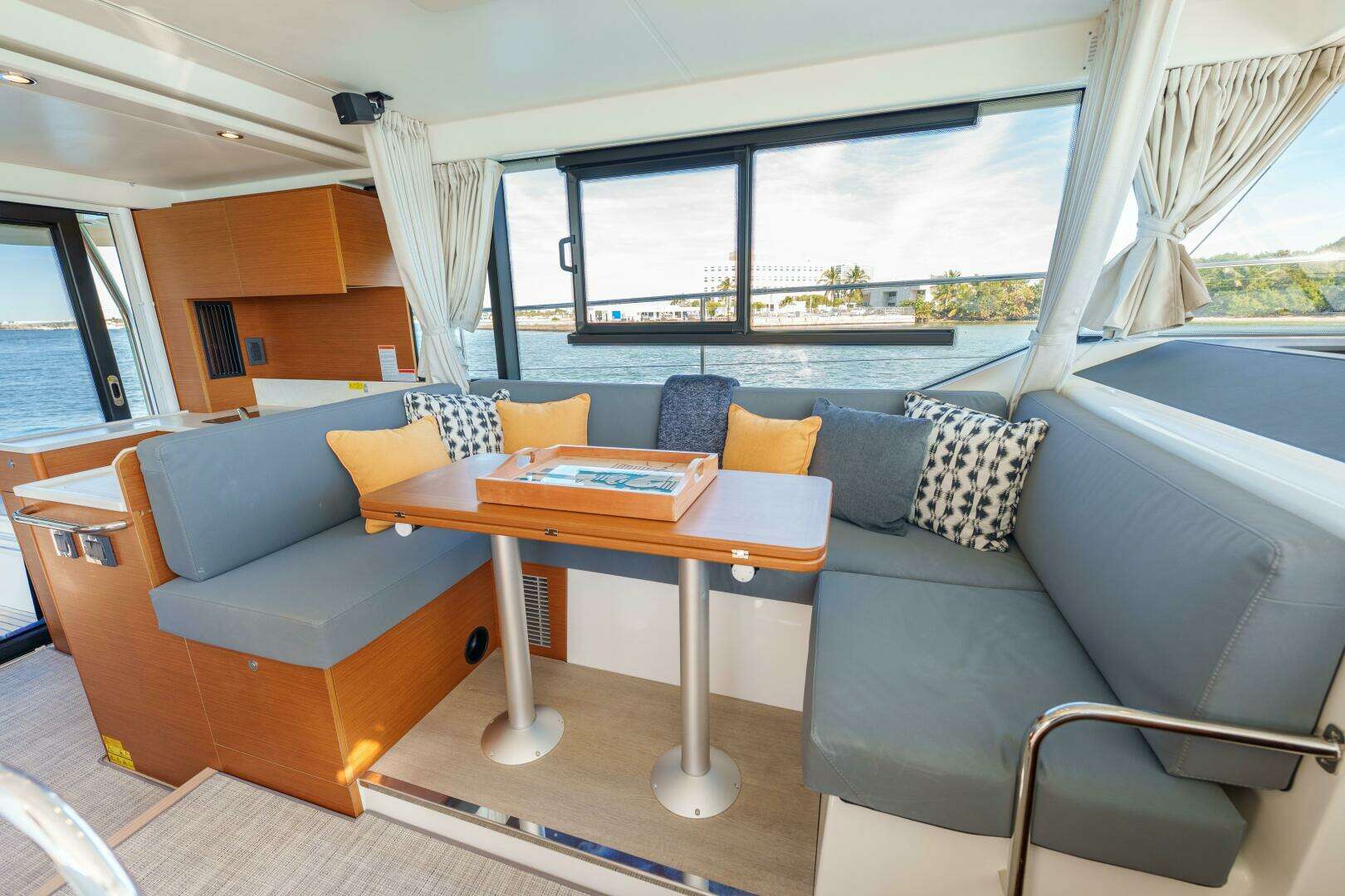 2025 Beneteau — - Image 30