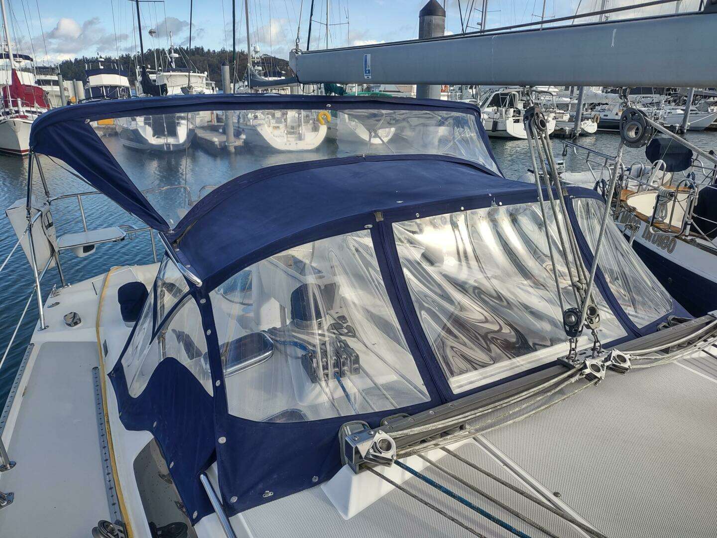 2005 Catalina 42 MKII - Image 20