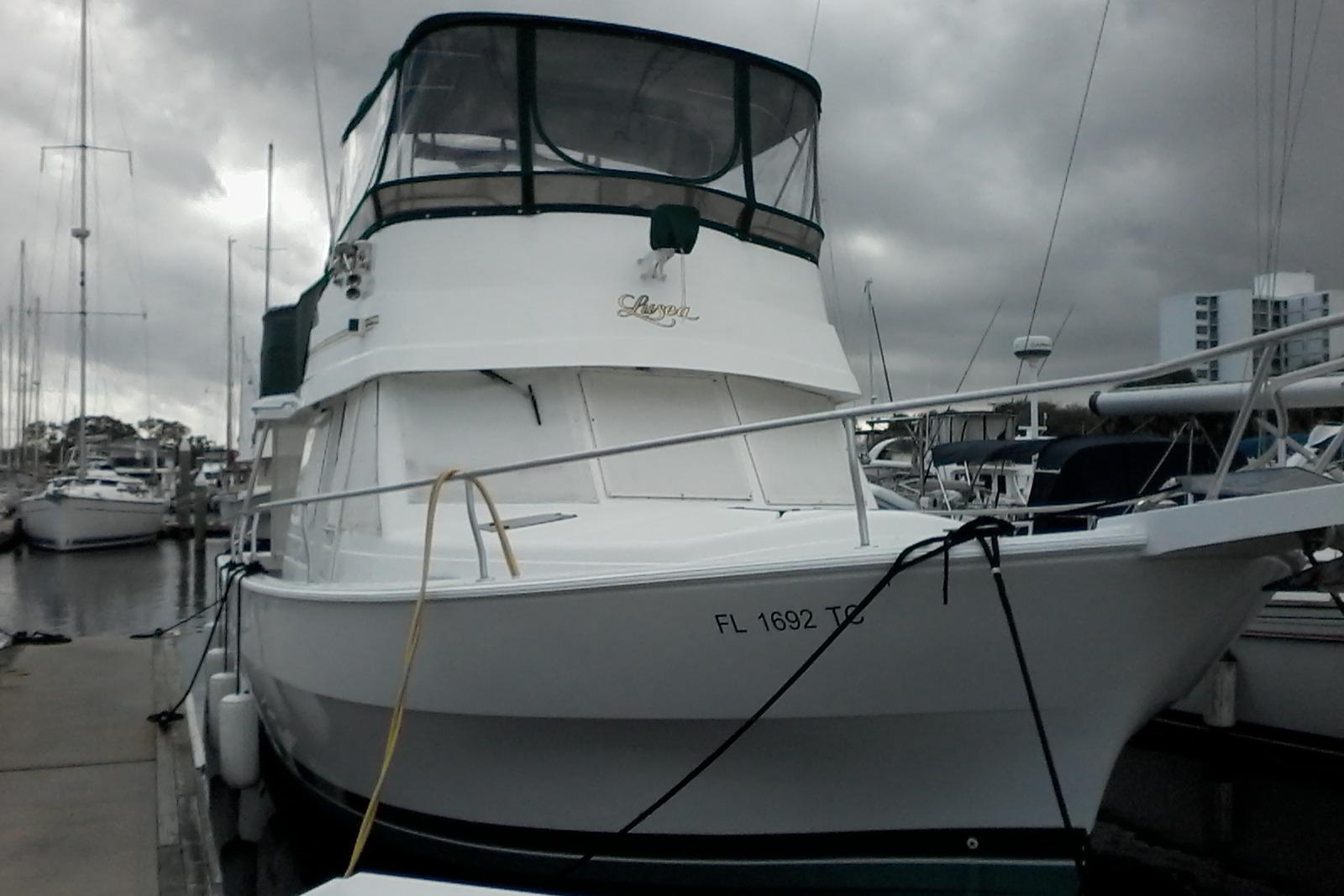 1997 Mainship 350 Trawler