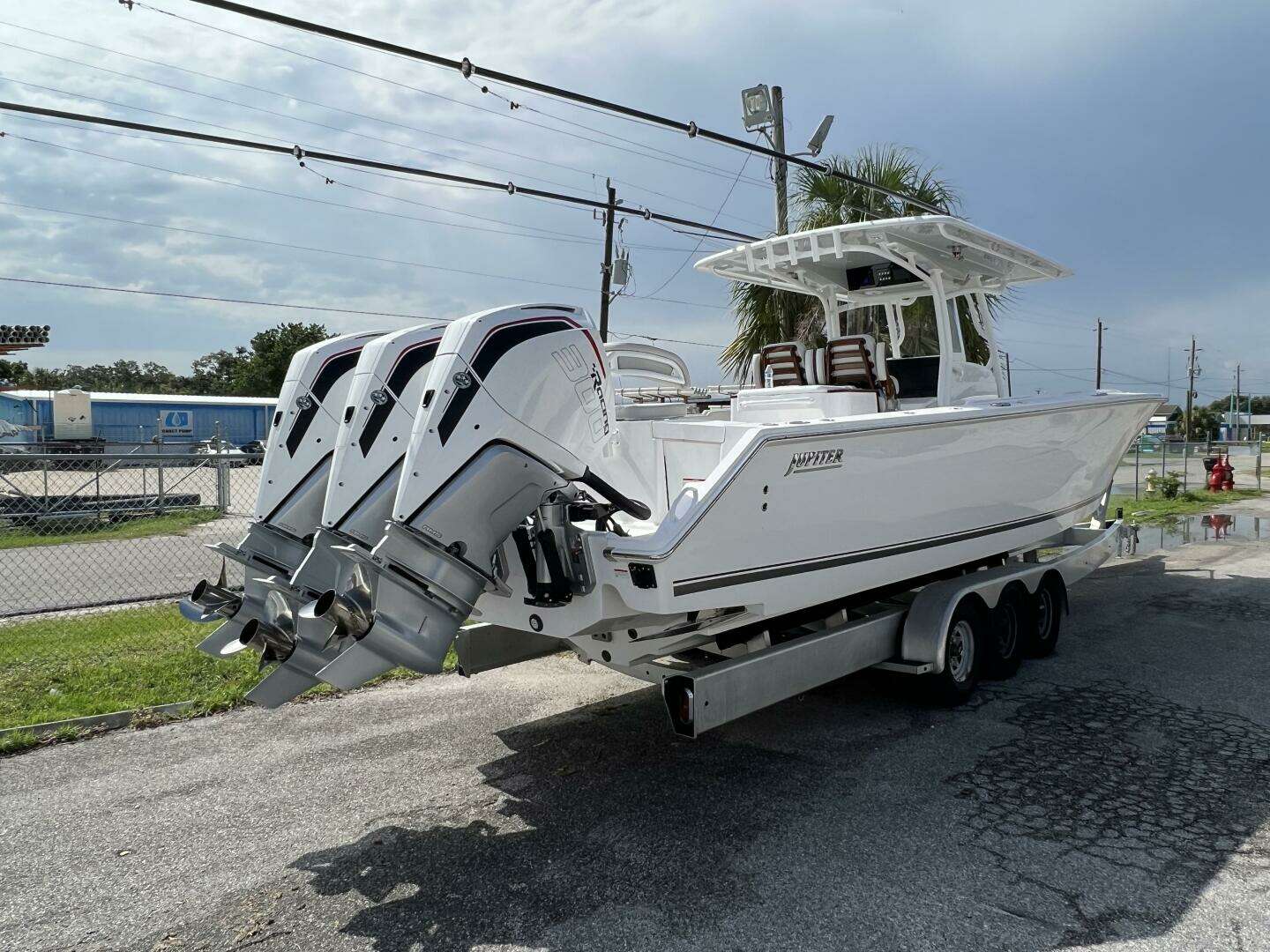 2024 Jupiter 38 HFS - Image 84